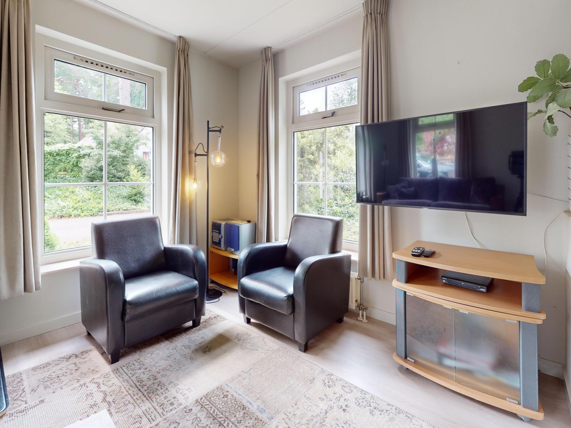 Vrijstaand vakantiehuis met houtkachel direct aan het Drentse bos - foto 6