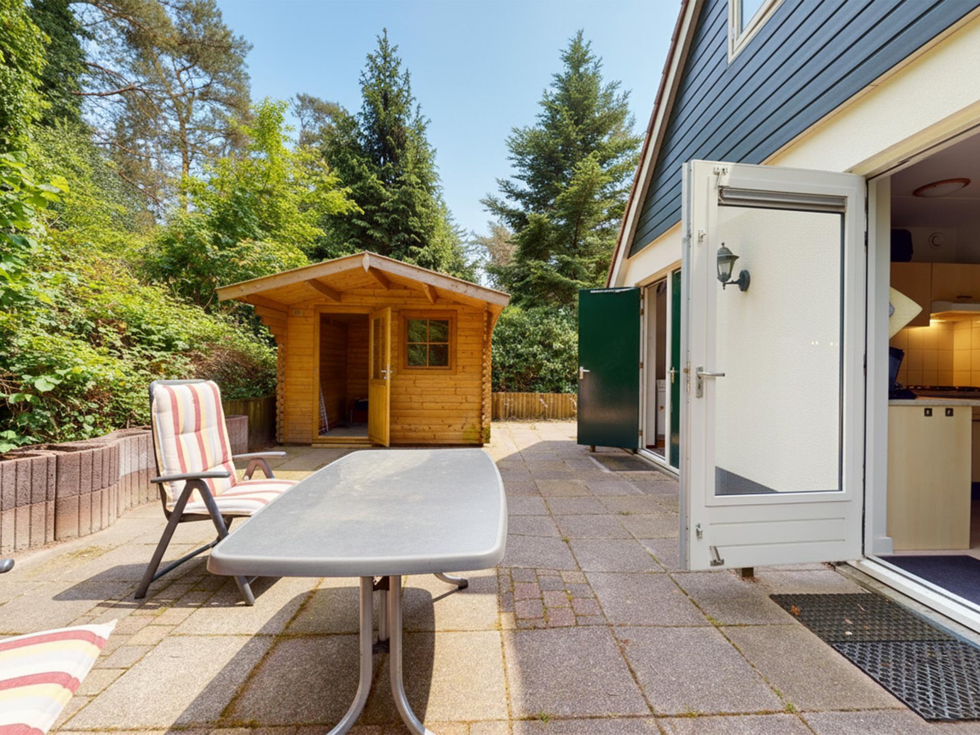 Vrijstaand vakantiehuis met houtkachel direct aan het Drentse bos - foto 16