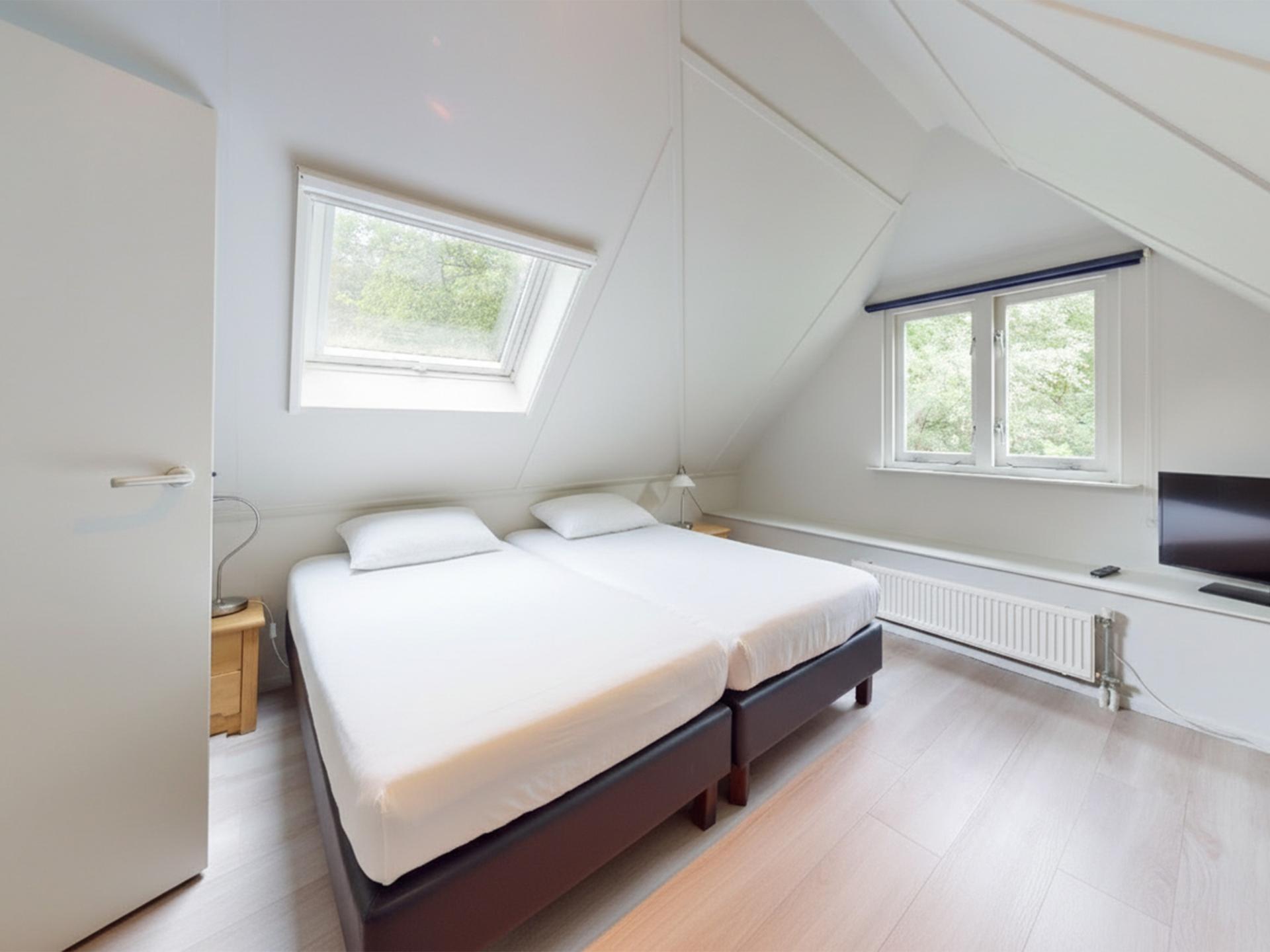 Vrijstaand vakantiehuis met houtkachel direct aan het Drentse bos - foto 10