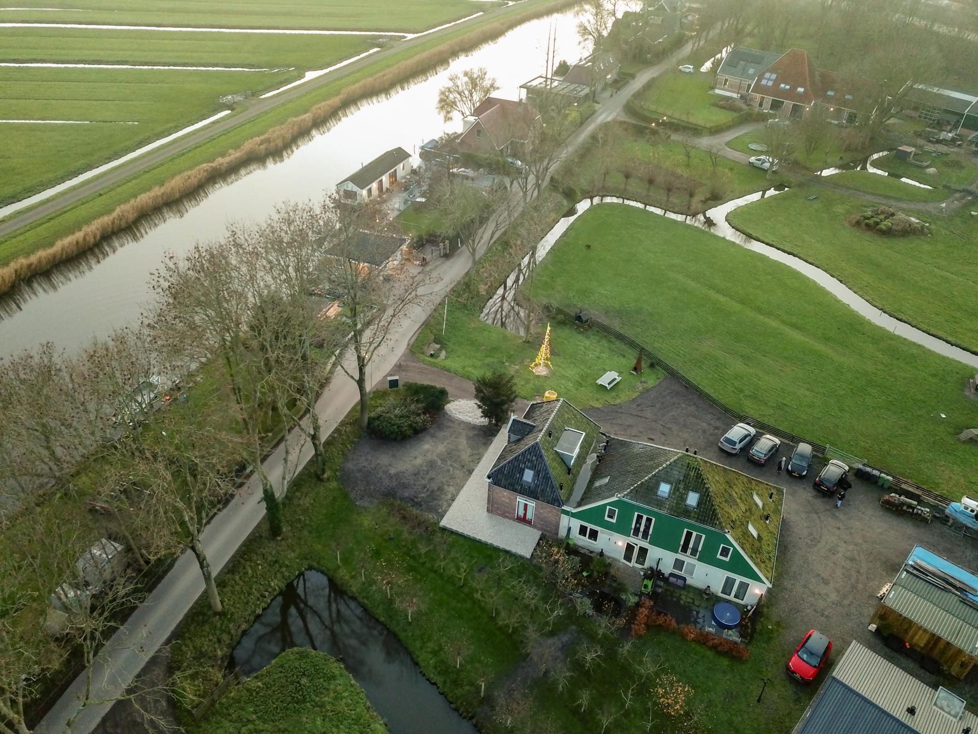 Idyllisch landhuis aan het water in waterrijk Noord-Holland - foto 41