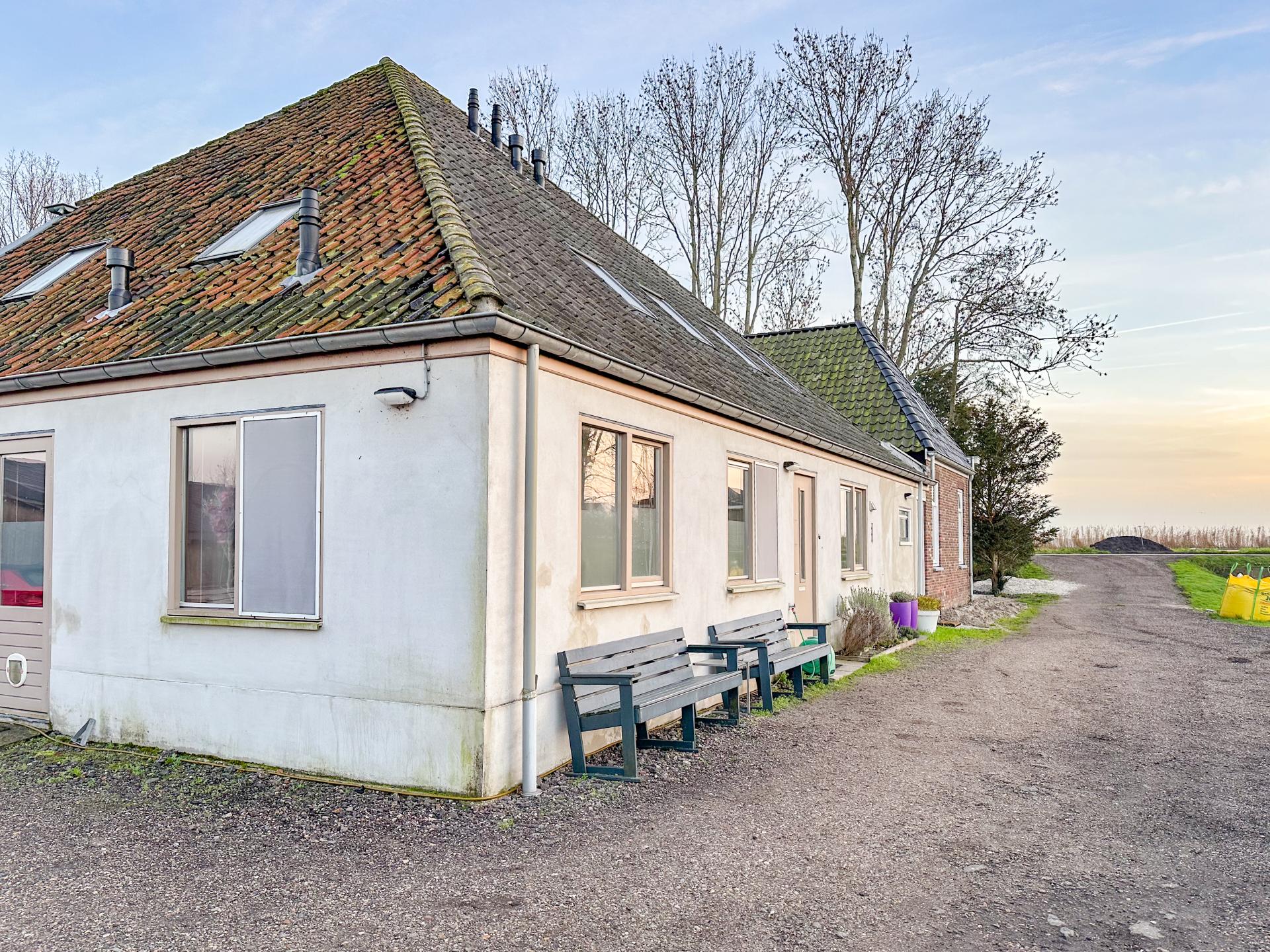 Idyllisch landhuis aan het water in waterrijk Noord-Holland - foto 27