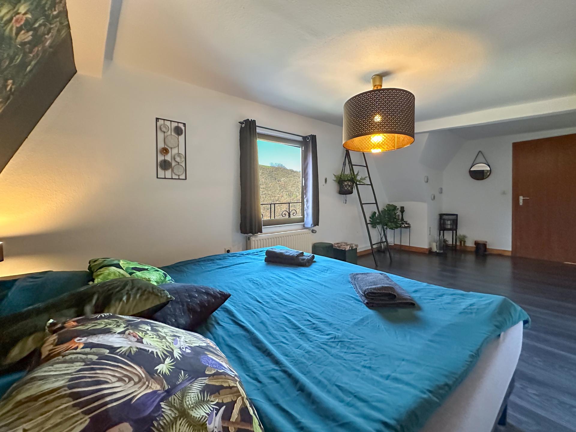 Groot vakantiehuis aan de Moezel met burchtzicht in Burgen - foto 19