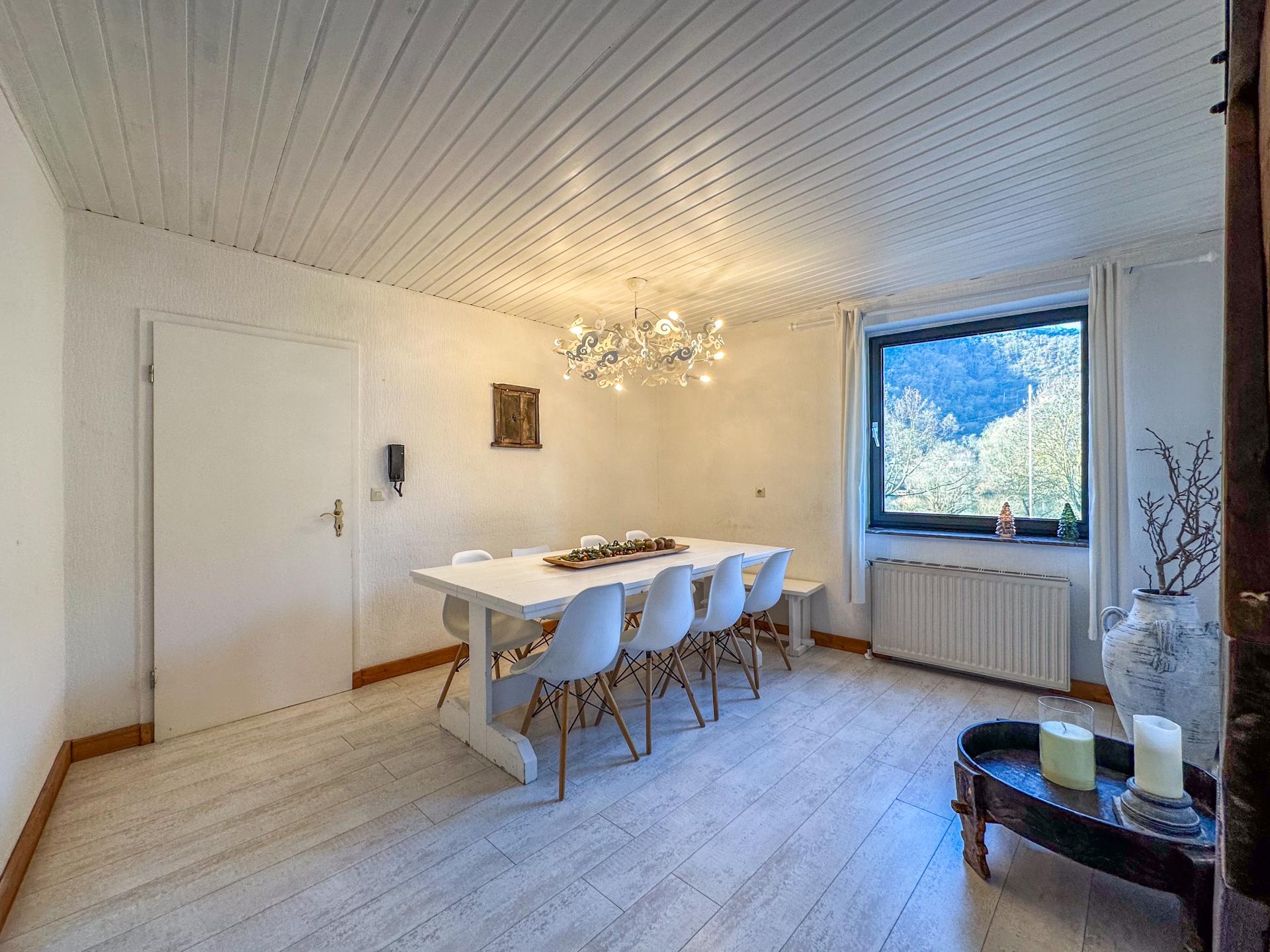 Groot vakantiehuis aan de Moezel met burchtzicht in Burgen - foto 7