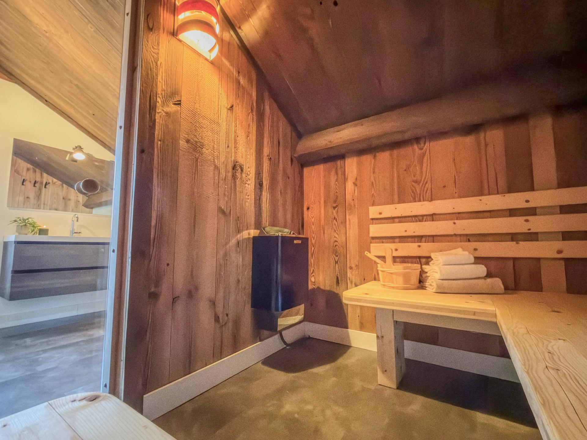 Chalet aan de Afritzer See met privé sauna en uitzicht op de Alpen - foto 6
