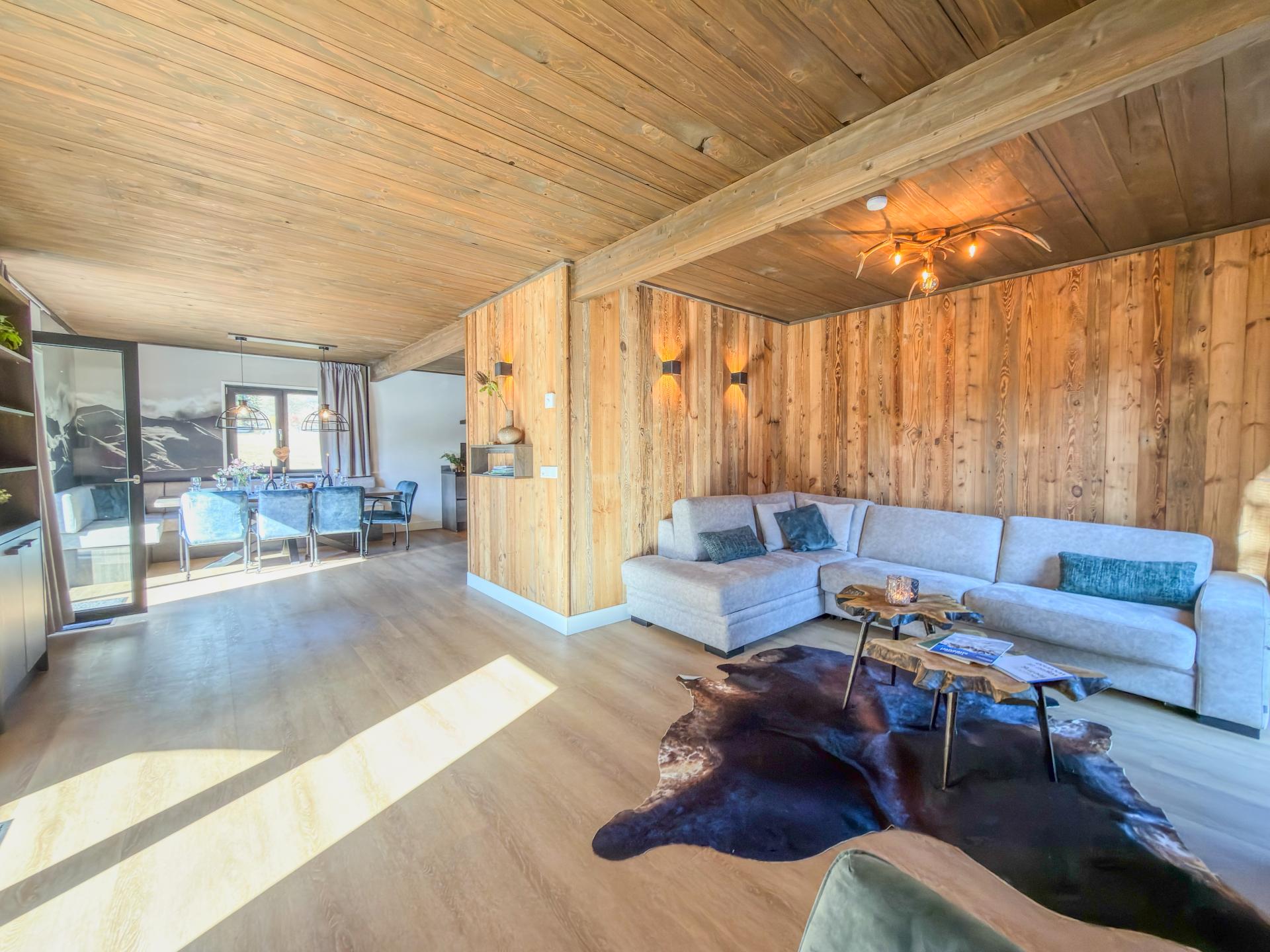 Chalet aan de Afritzer See met privé sauna en uitzicht op de Alpen - foto 3