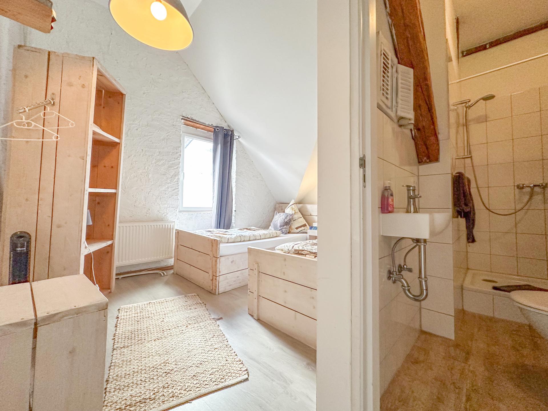Groepshuis Quelle aan de Moezel: 7 slaapkamers met eigen badkamer in centrum Bernkastel - foto 23