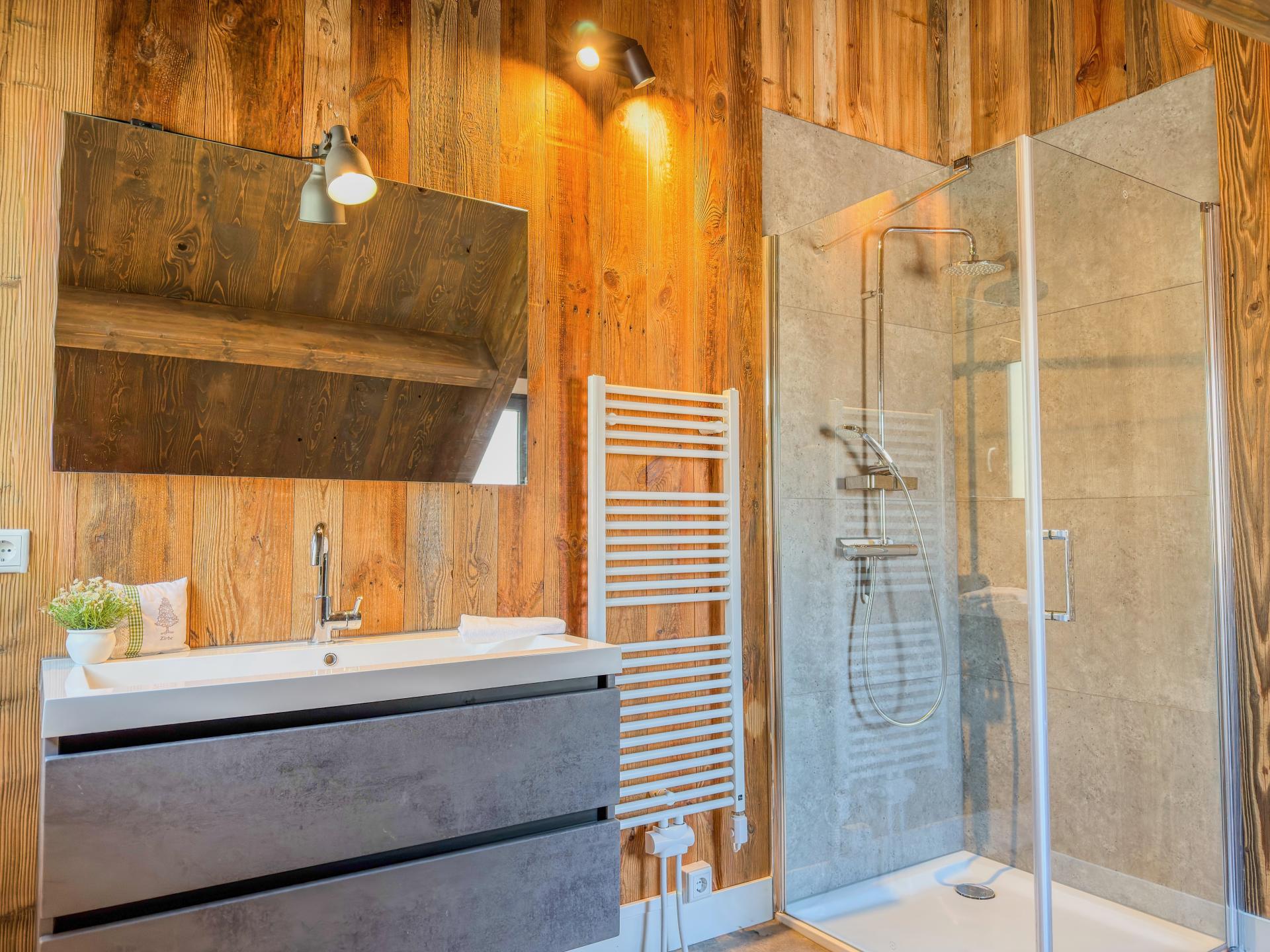 Modern chalet in Afritz am See: skiën, zwemmen en ontspannen in Kärnten - foto 32