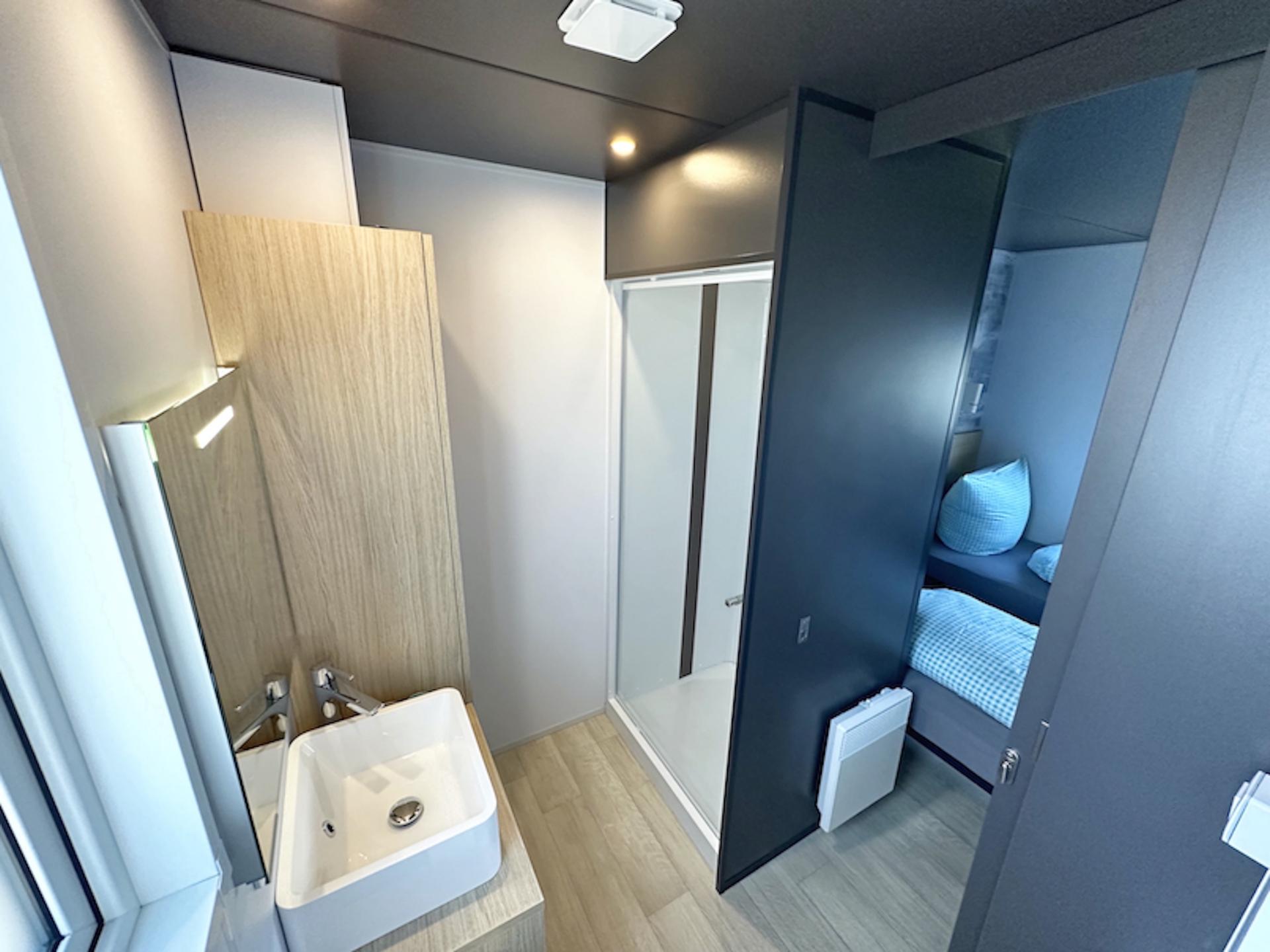 Tiny-Chalet aan het Eixendorfermeer in Beieren – 6 personen, 200m van het water - foto 13