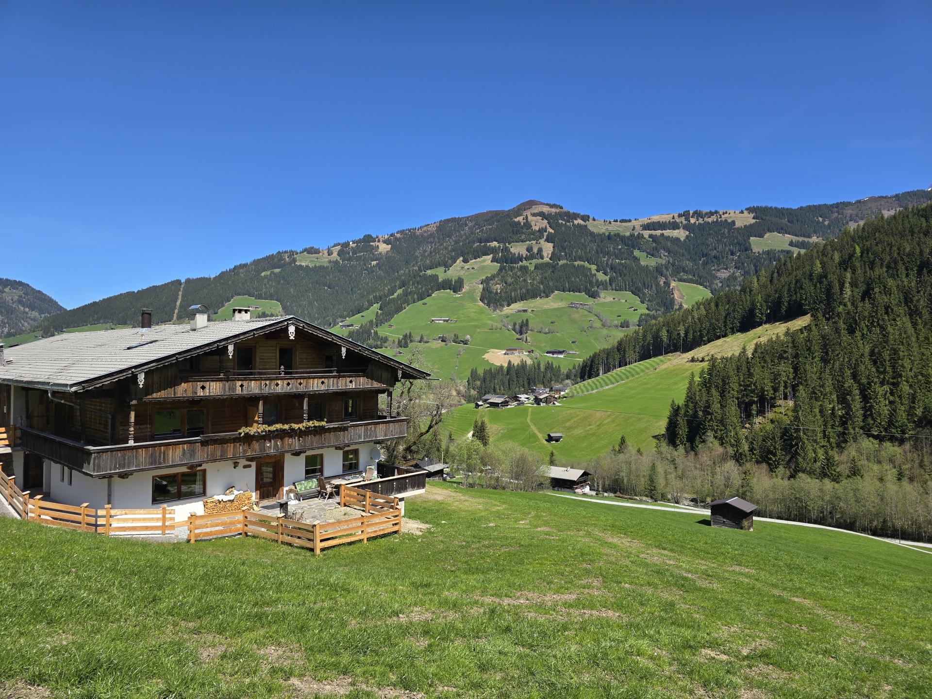 Authentieke boerderijwoning met panoramisch uitzicht op de Alpen in Alpbach - foto 1