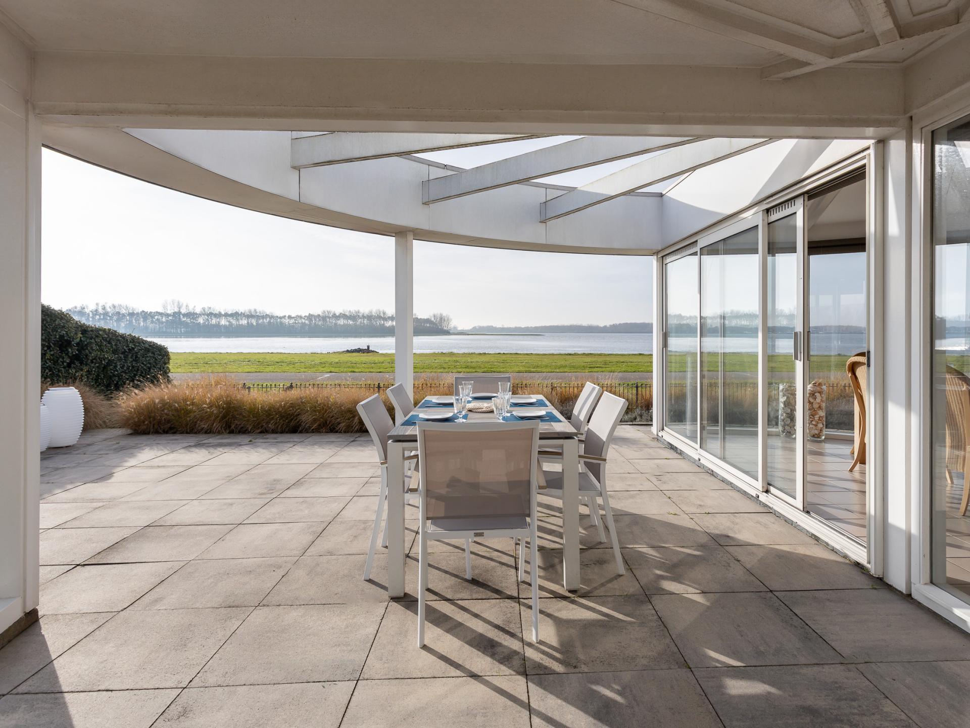 Watervilla Veerse Meer: luxe vrijstaand verblijf met panoramisch waterzicht - foto 50