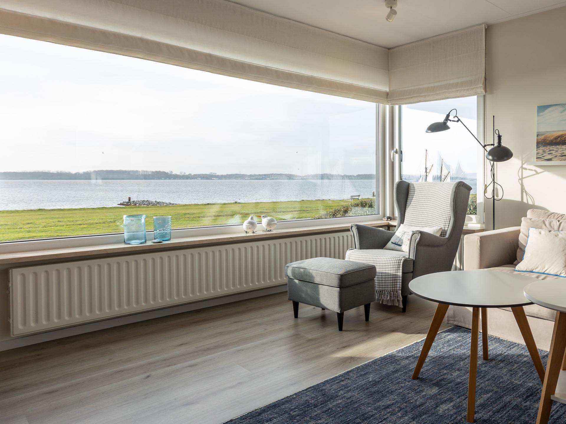 Watervilla Veerse Meer: luxe vrijstaand verblijf met panoramisch waterzicht - foto 8