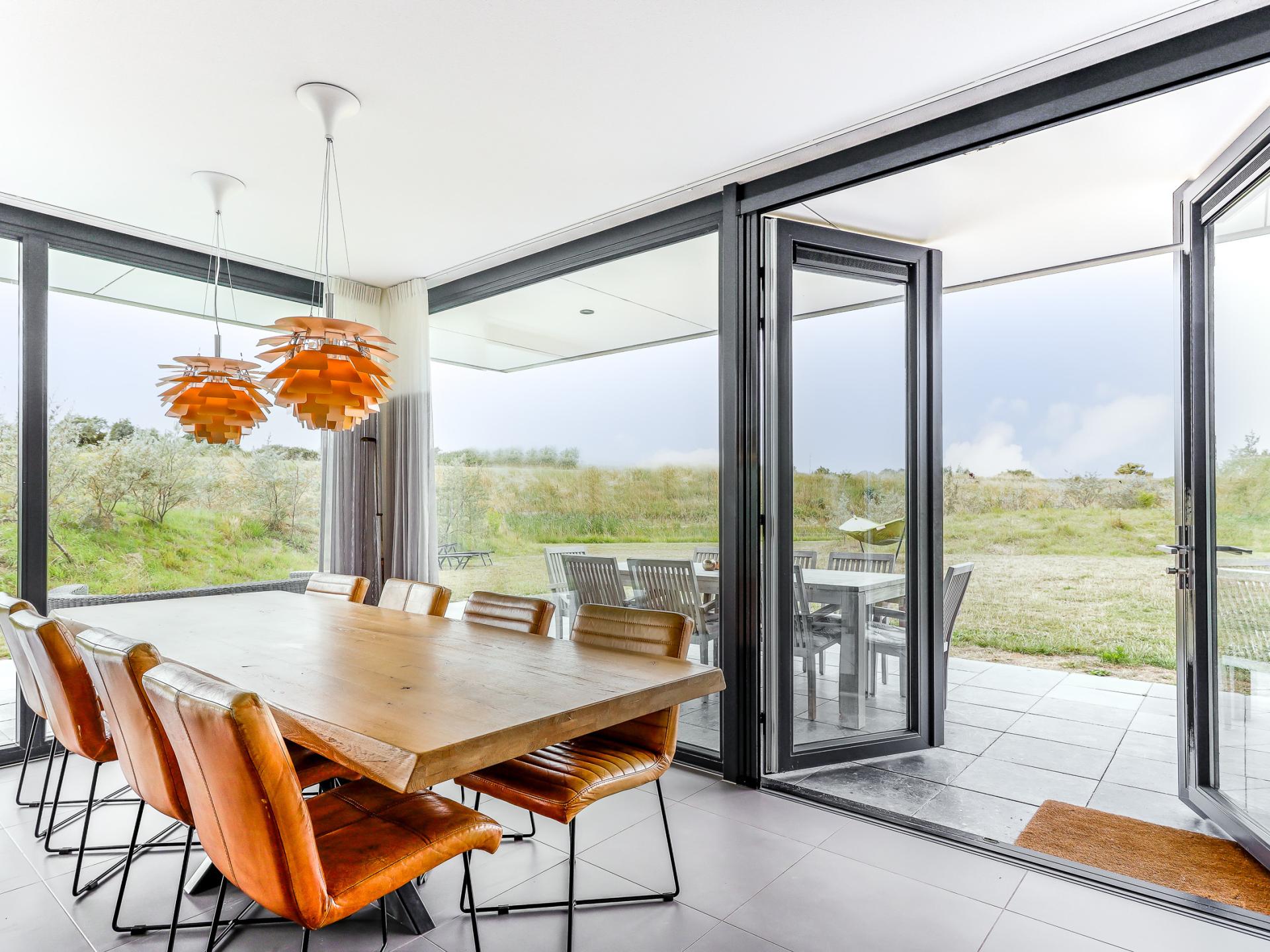 Luxe gelijkvloerse villa op 280m van strand Groote Duynen, Zeeland - foto 3