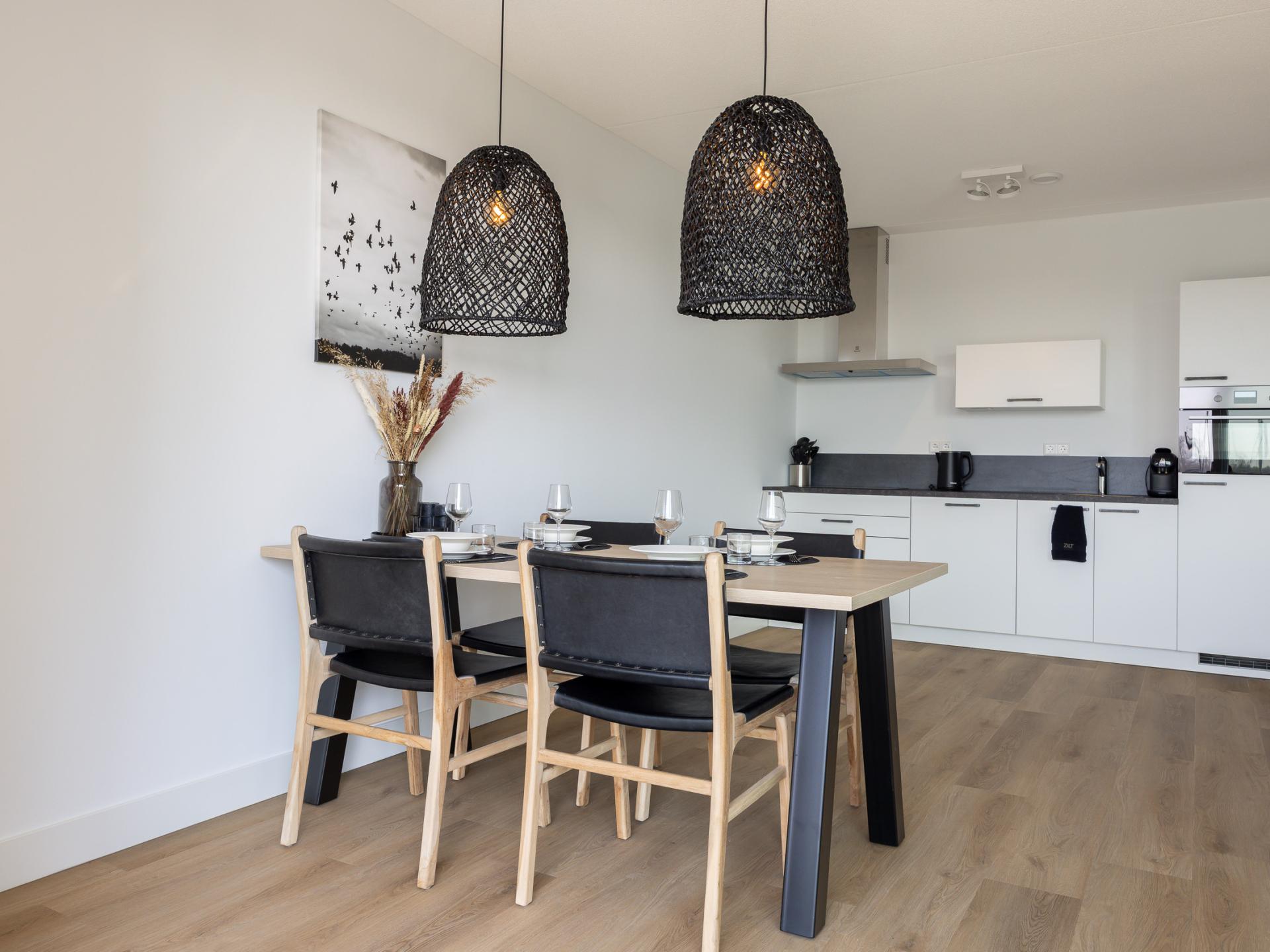 Stijlvol havenappartement met balkon en Sunshower in Kortgene - foto 12