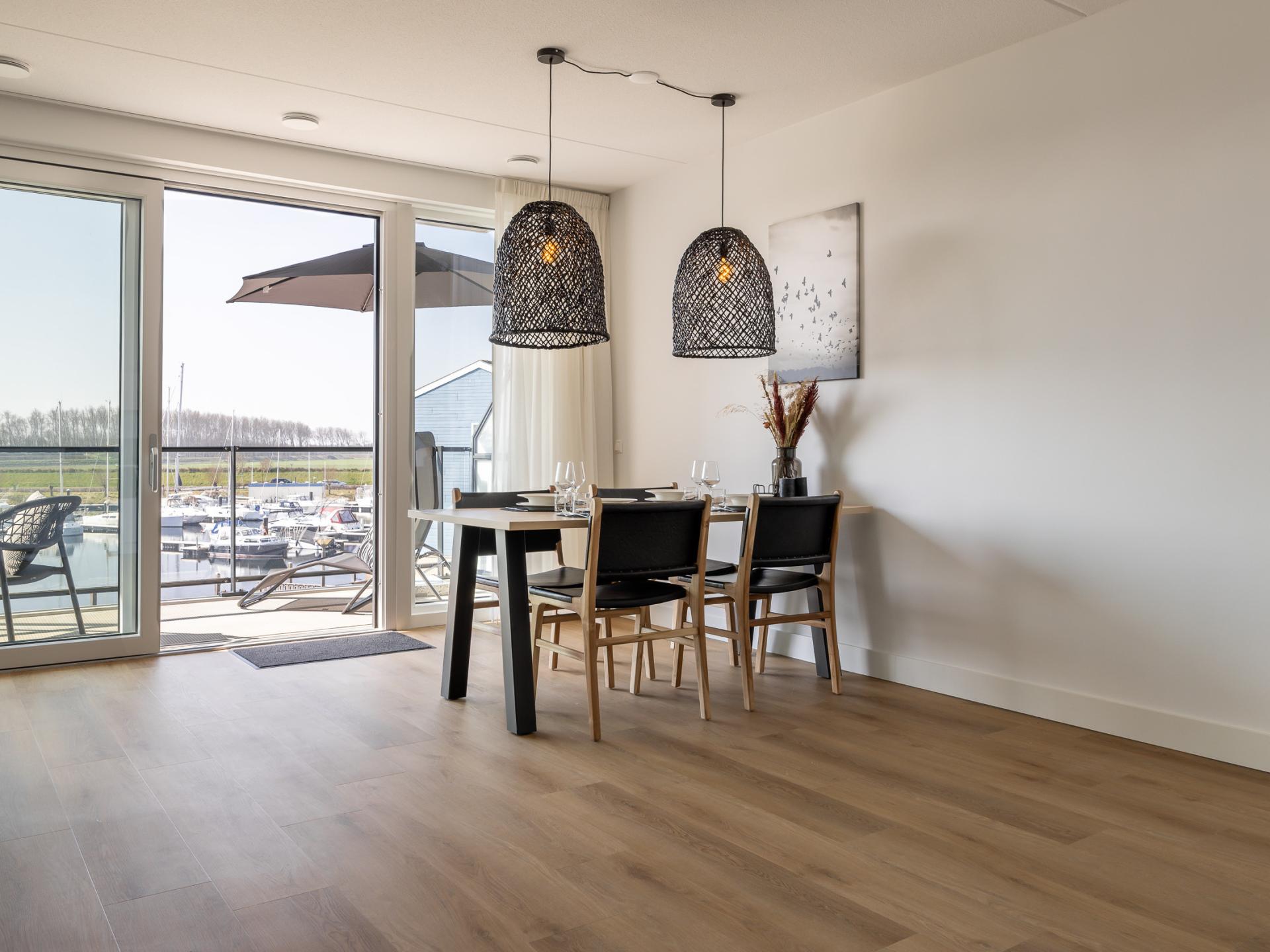 Stijlvol havenappartement met balkon en Sunshower in Kortgene - foto 18