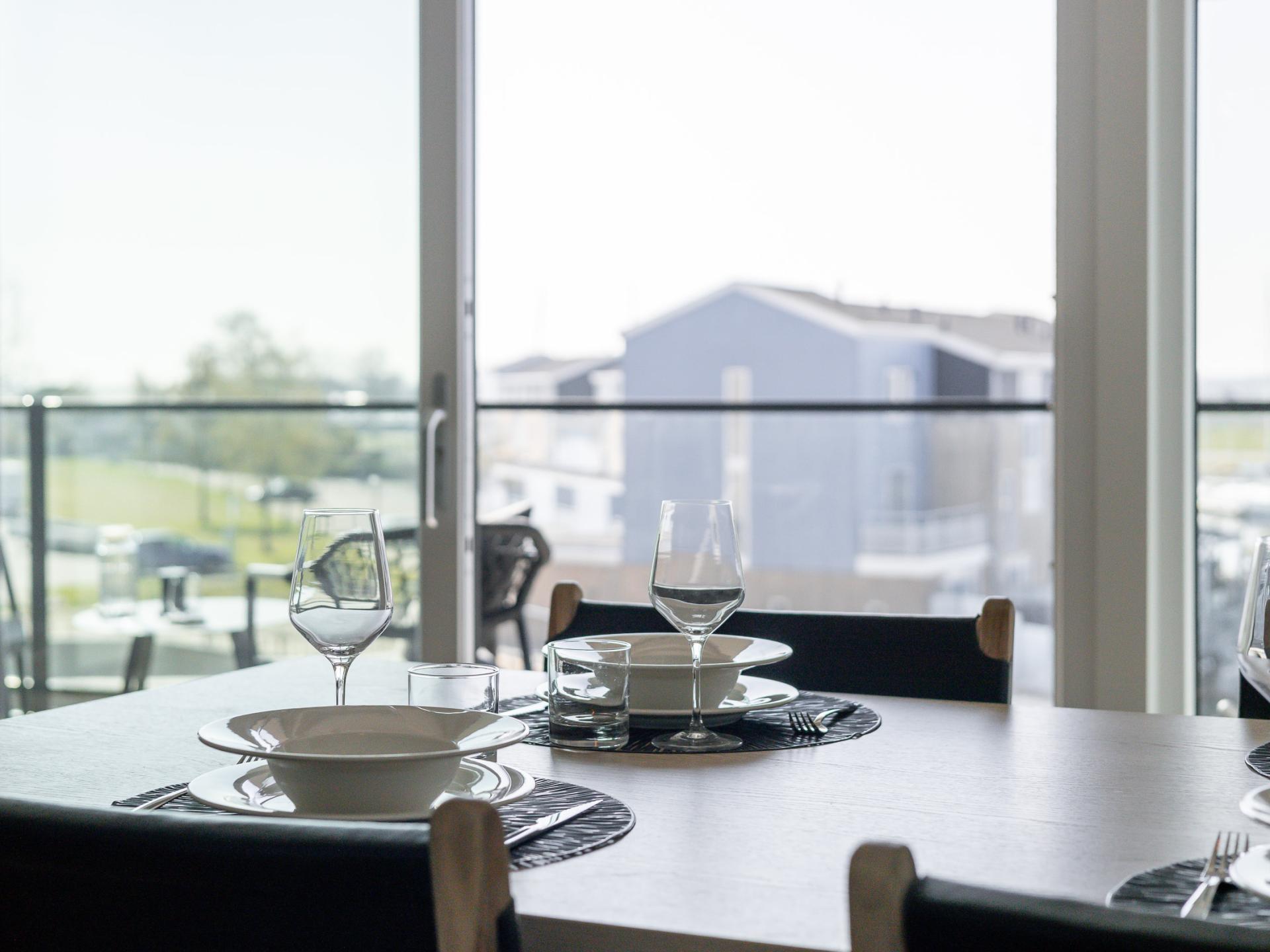 Stijlvol havenappartement met balkon en Sunshower in Kortgene - foto 21