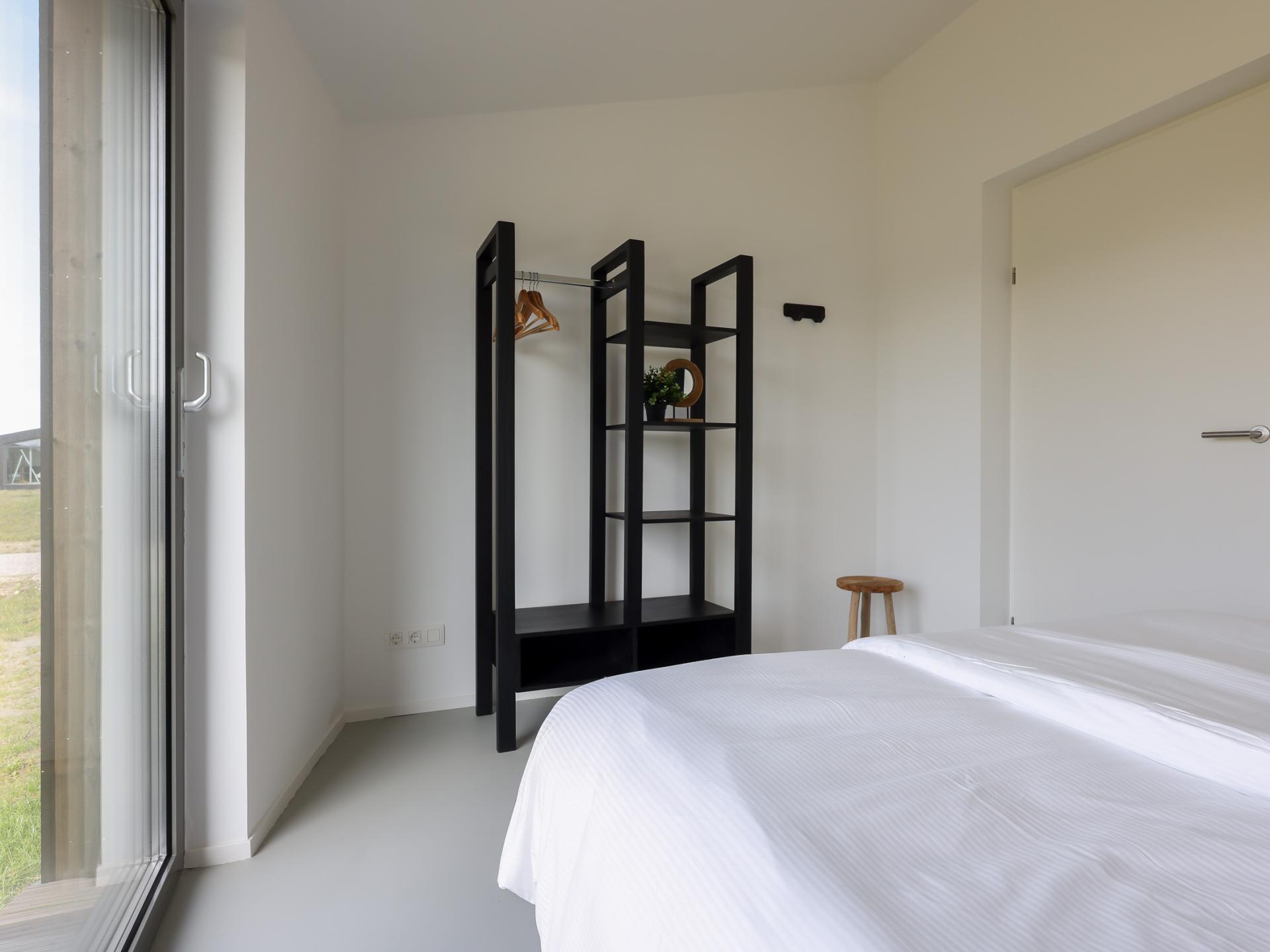 Modern vakantiehuis met wijds uitzicht over Zeeuwse polders, nabij strand - foto 24