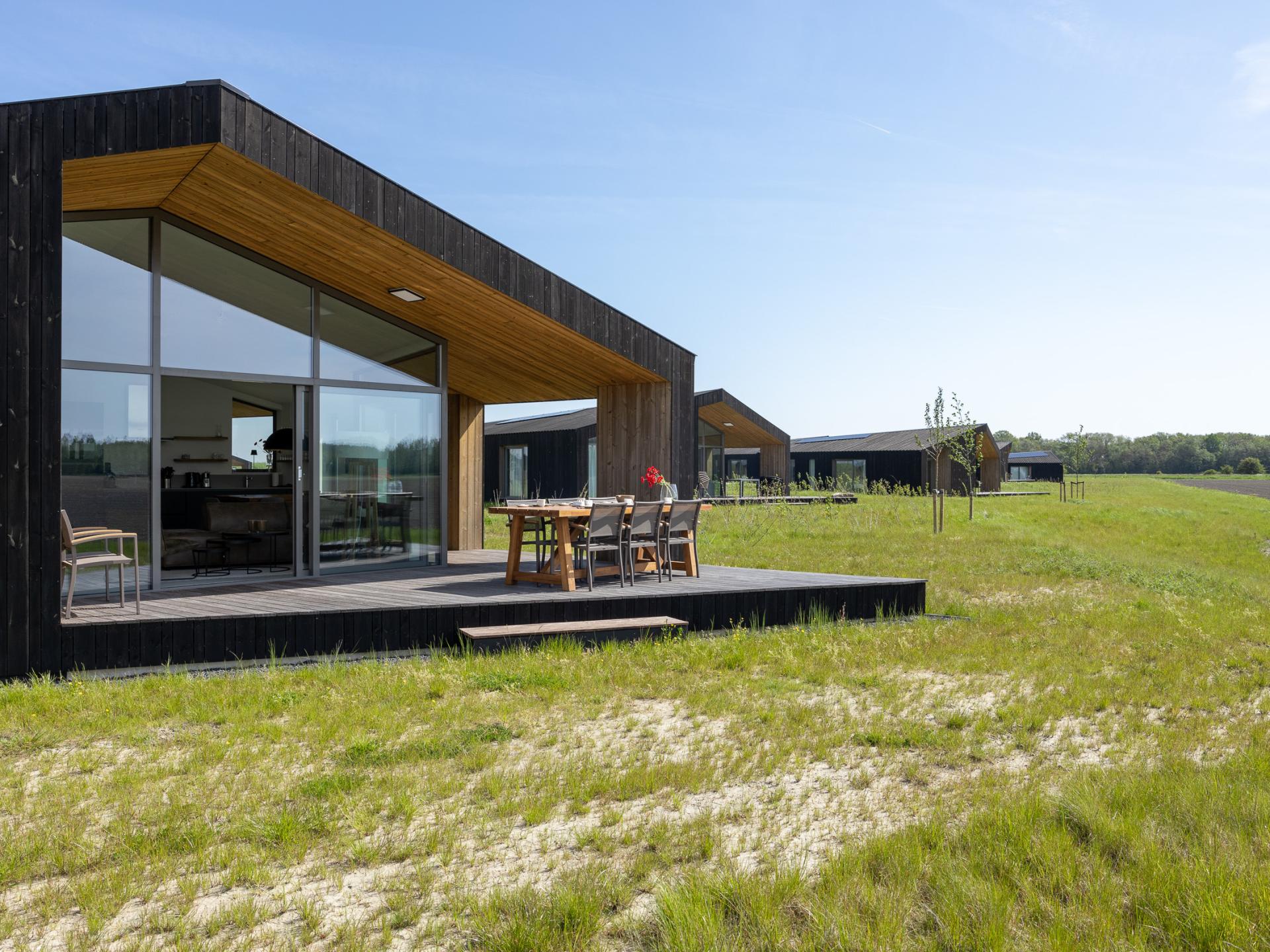 Vrijstaand natuurhuis met weids uitzicht over Zeeuwse landerijen - foto 20