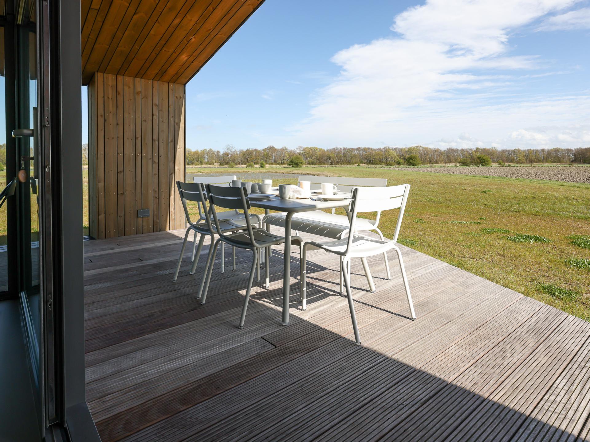 Natuurhuis met panoramisch terras aan het water in rustig Zeeland - foto 17