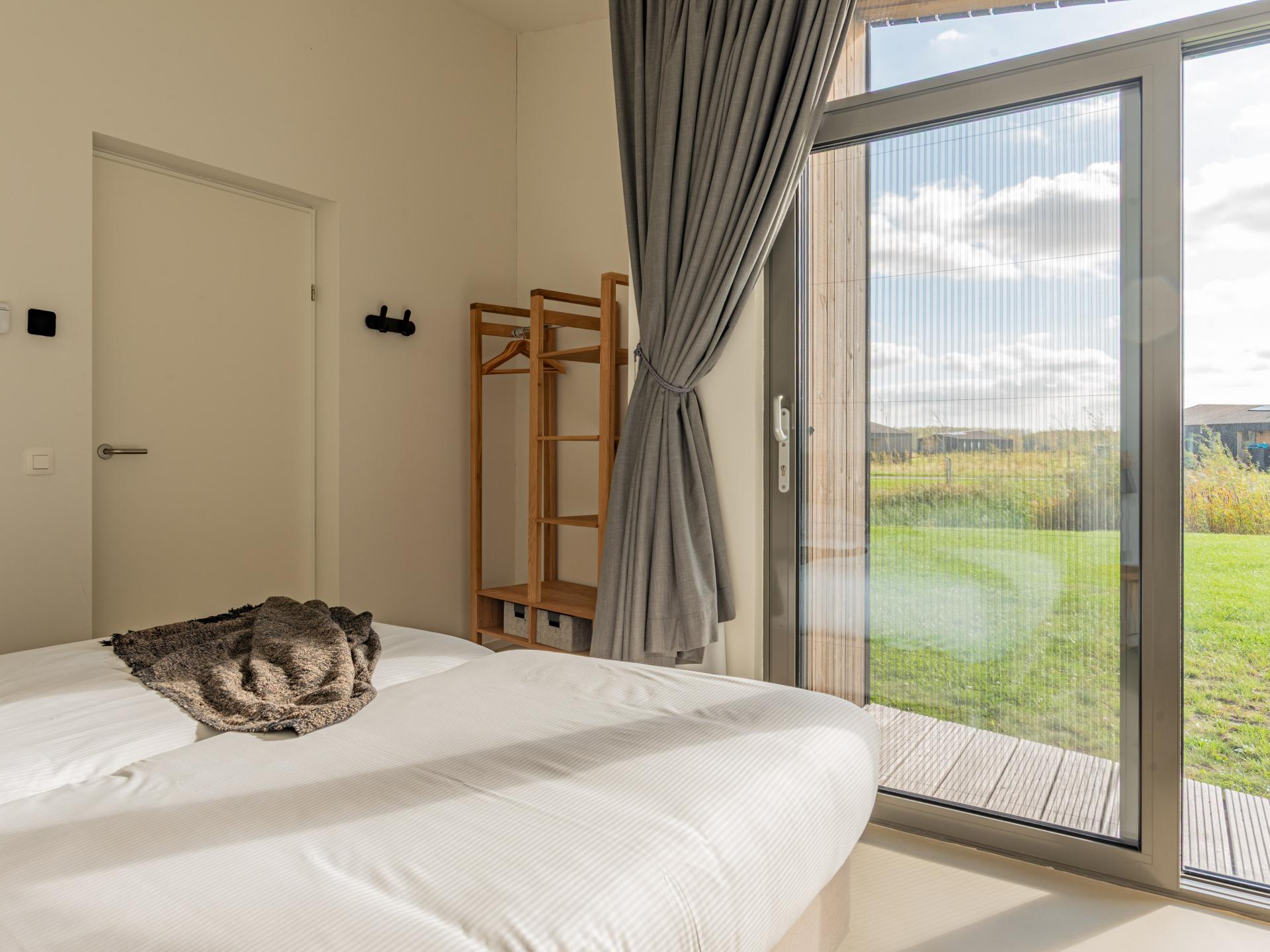 Sfeervol natuurhuis aan water in Zeeland met uitzicht over polders - foto 4