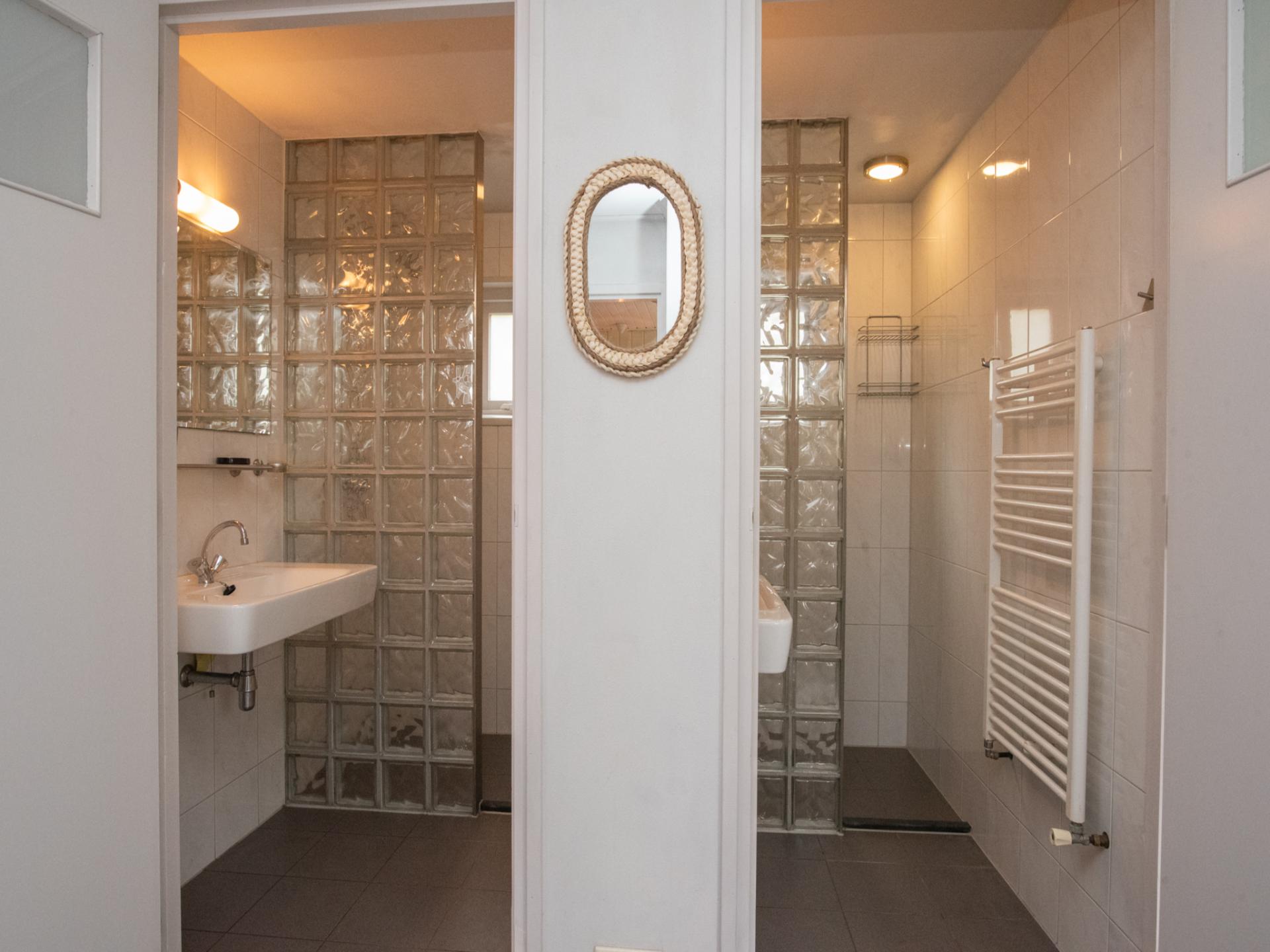Duinhuis met sauna direct aan het Noordzeestrand in Vrouwenpolder - foto 22
