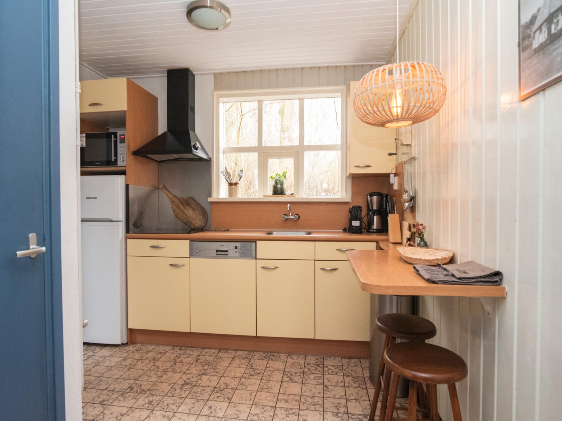 Duinhuis met sauna direct aan het Noordzeestrand in Vrouwenpolder - foto 17