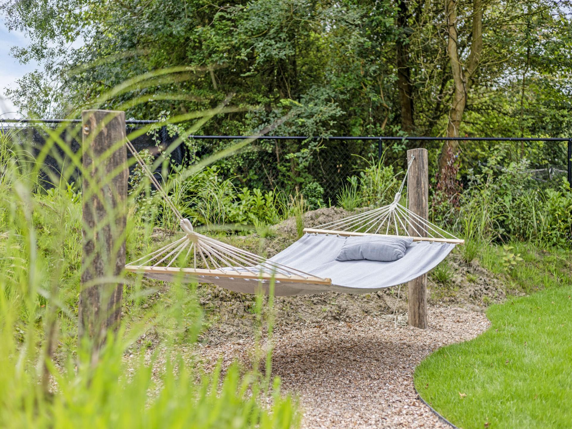 Wellness huisje met sauna en hottub op 330m van zee in Kamperland - foto 29