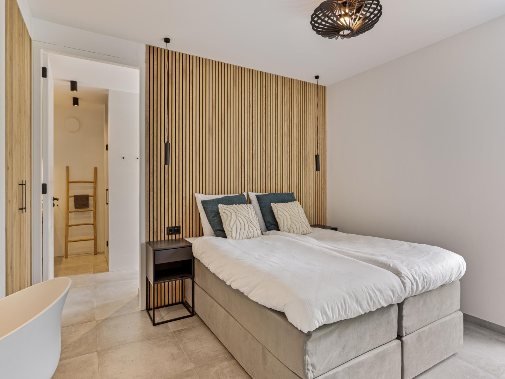 Wellness huisje met sauna en hottub op 330m van zee in Kamperland - foto 5
