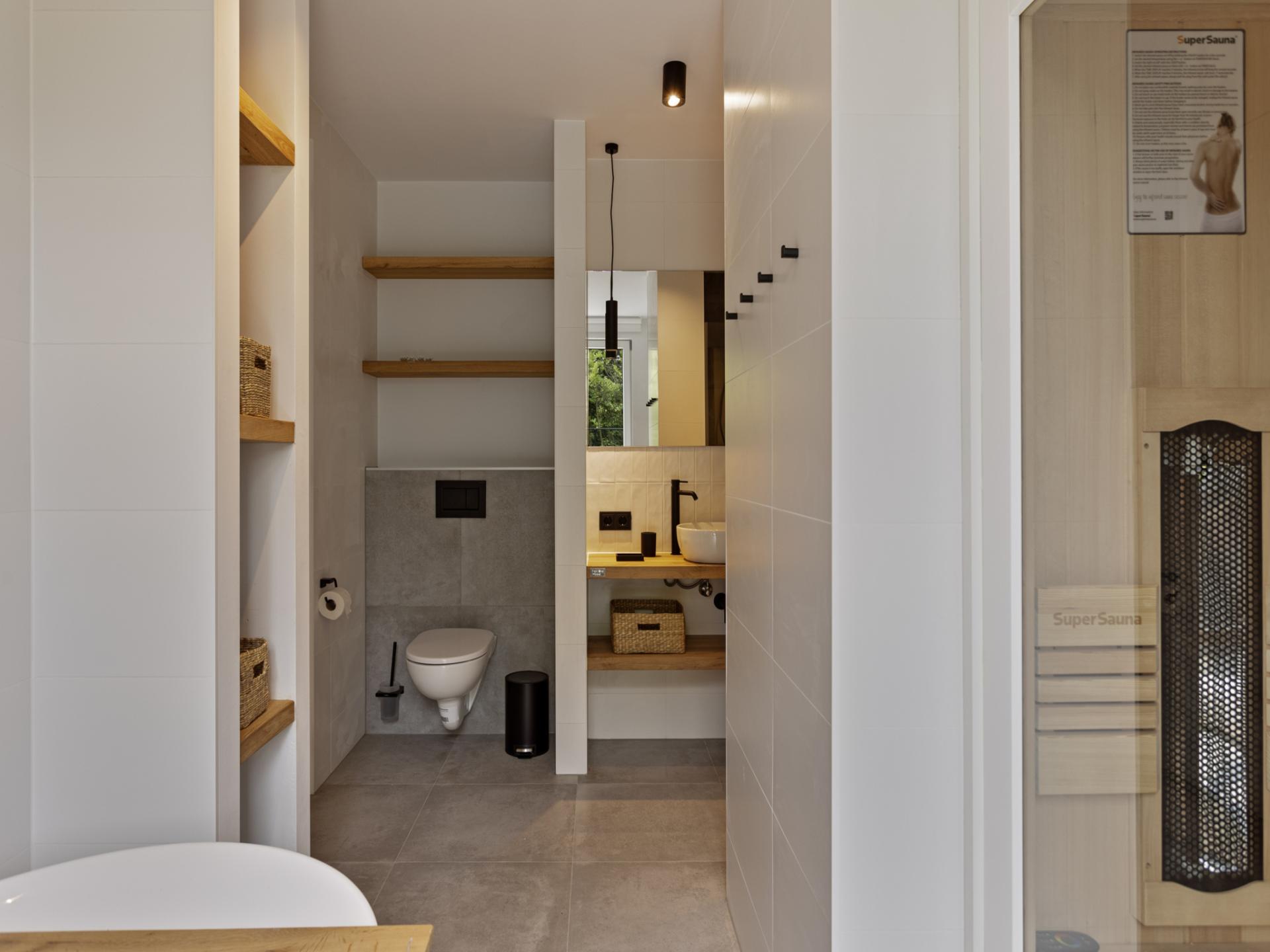Wellness huisje met sauna en hottub op 330m van zee in Kamperland - foto 17