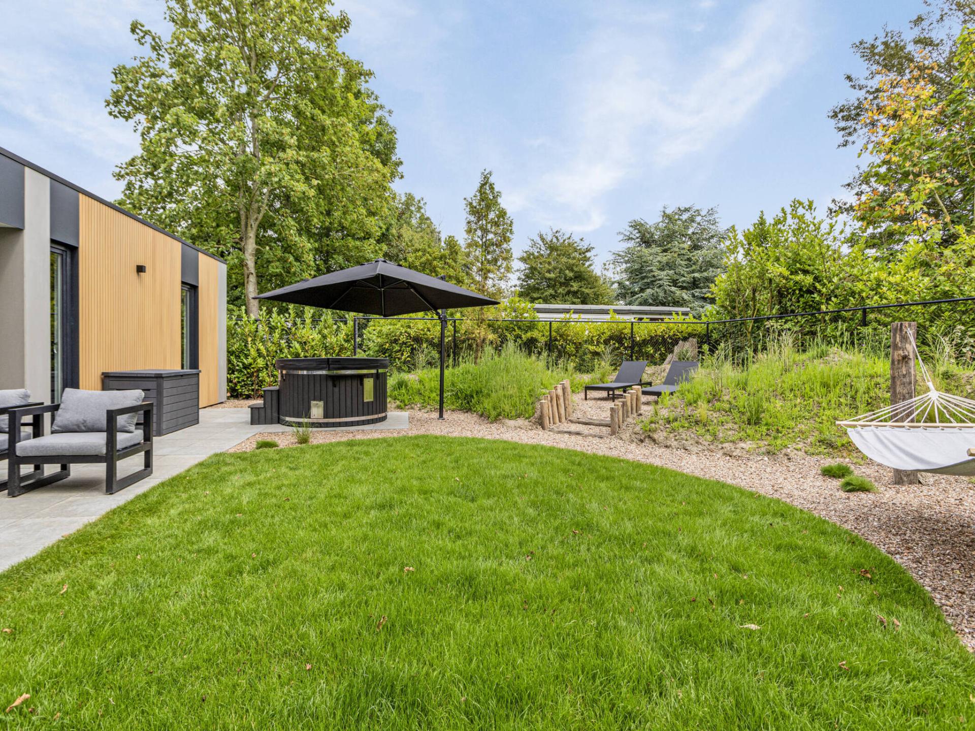 Wellness huisje met sauna en hottub op 330m van zee in Kamperland - foto 21