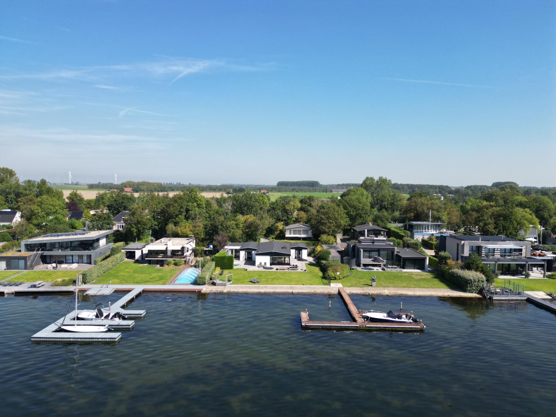 Vrijstaande villa aan het Veerse Meer met eigen aanlegsteiger - foto 22
