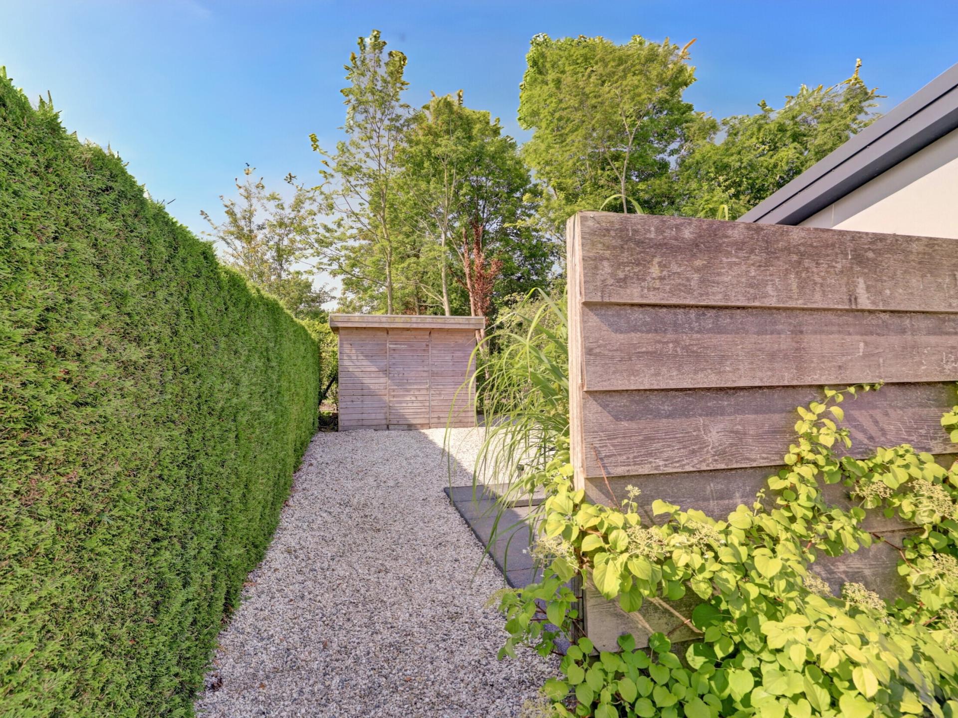 Vrijstaande villa aan zee met zonnige tuin en gashaard, 150m van centrum Kamperland - foto 20