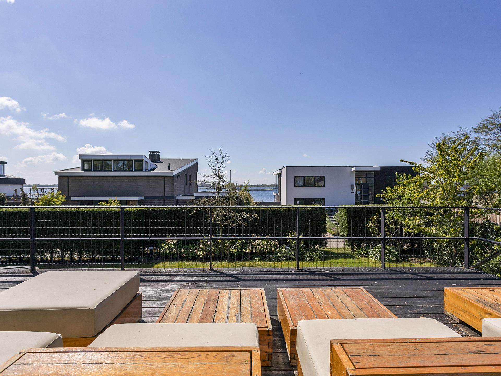 Villa met panoramisch uitzicht over Veerse Meer in Kamperland - foto 27