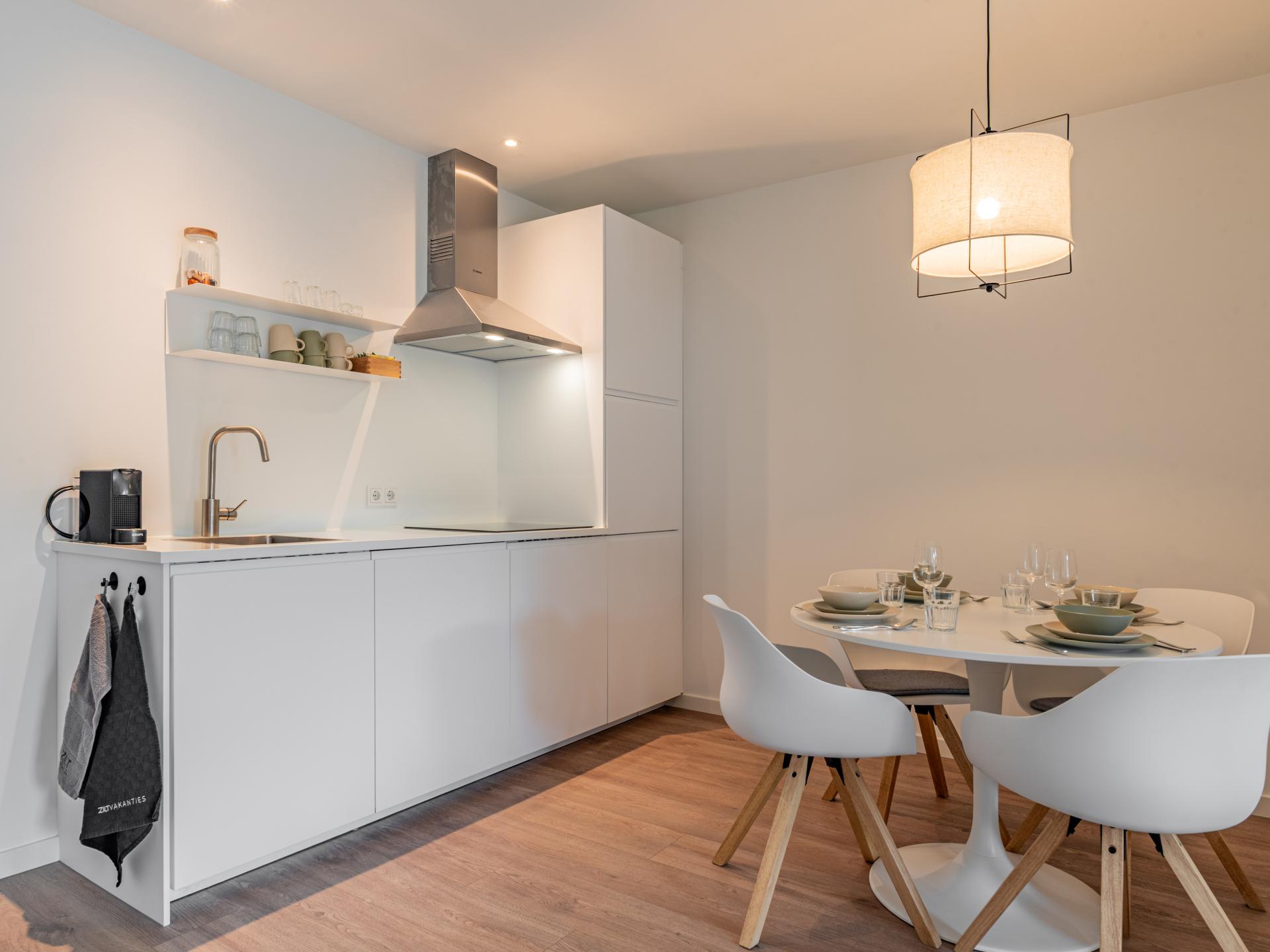 Lichte suite met tuin in rustig Kamperland, dicht bij zee en meer - foto 5