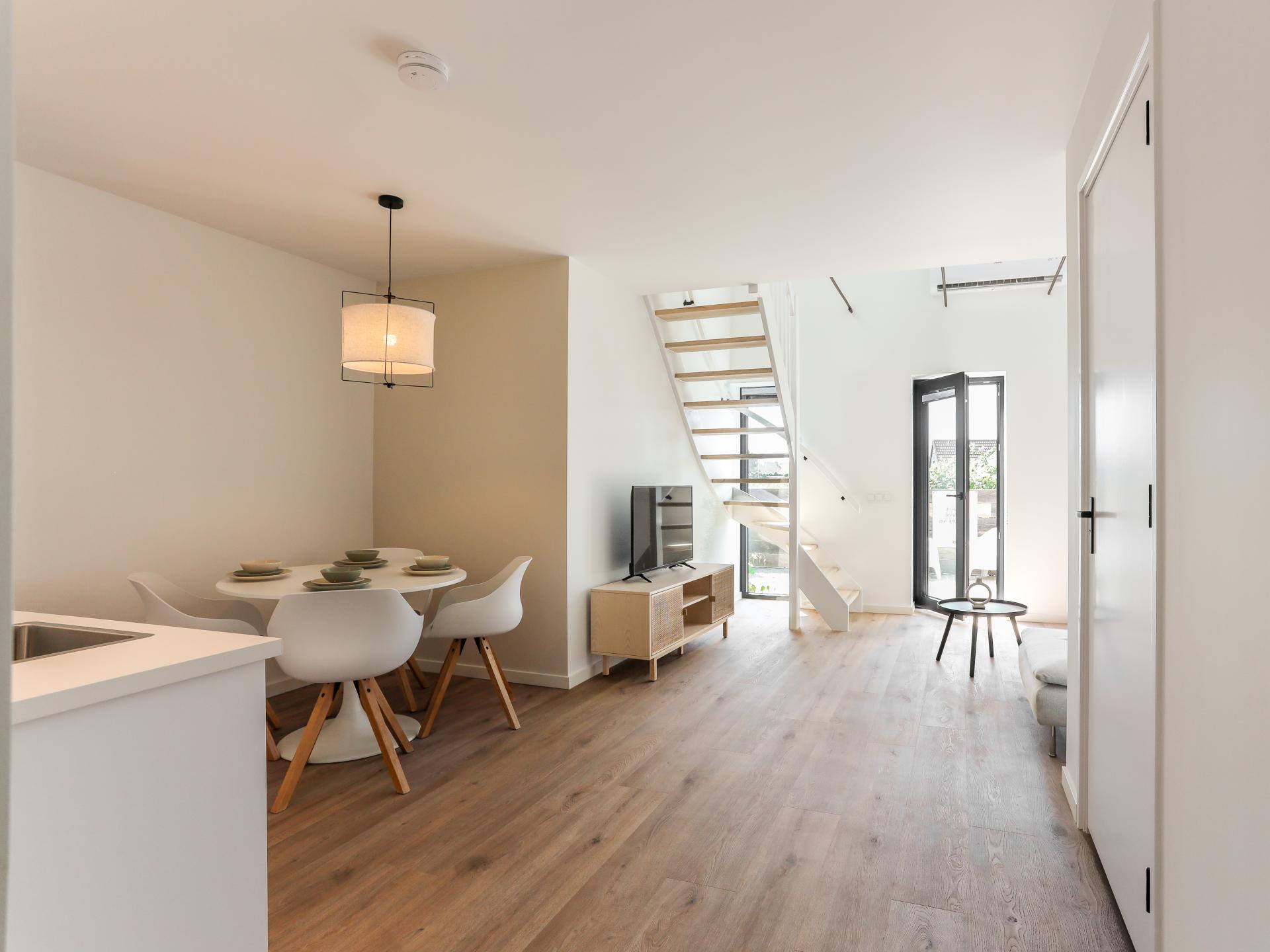 Lichte suite met tuin in rustig Kamperland, dicht bij zee en meer - foto 16