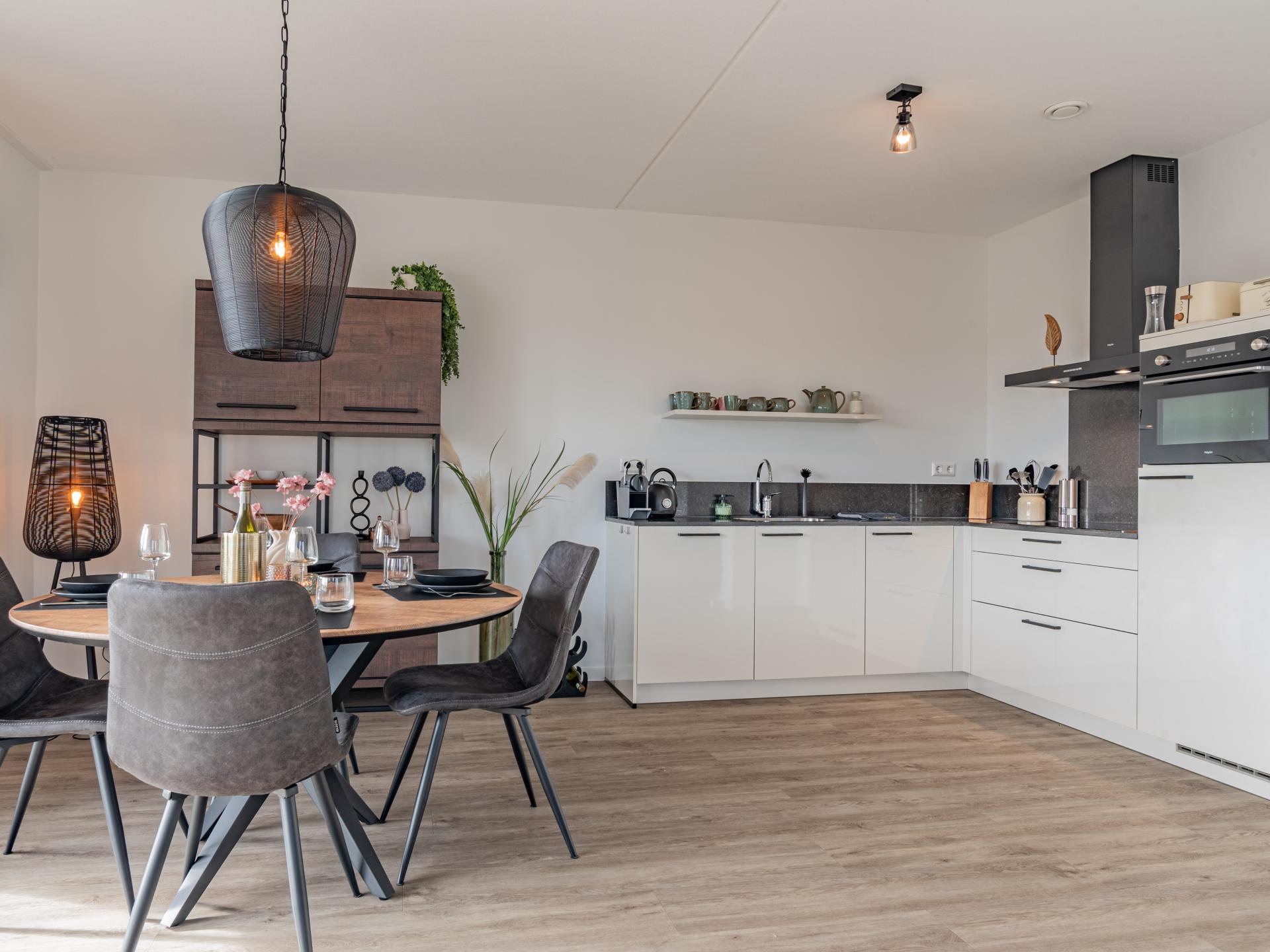 Luxe appartement aan de haven van Kamperland met terras aan het water - foto 4