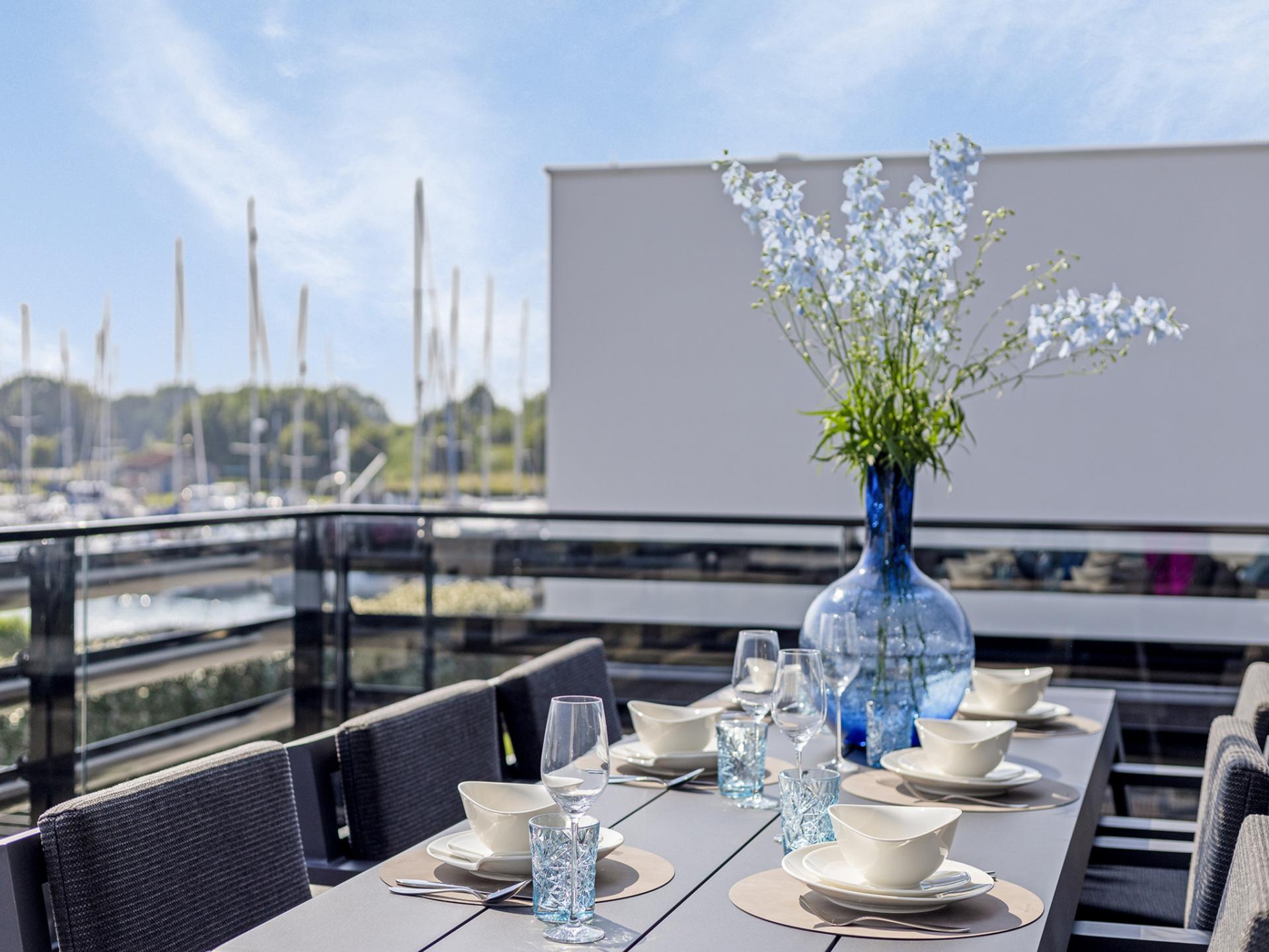 Luxe watervilla met zwembad en steiger aan het water in Kamperland - foto 33