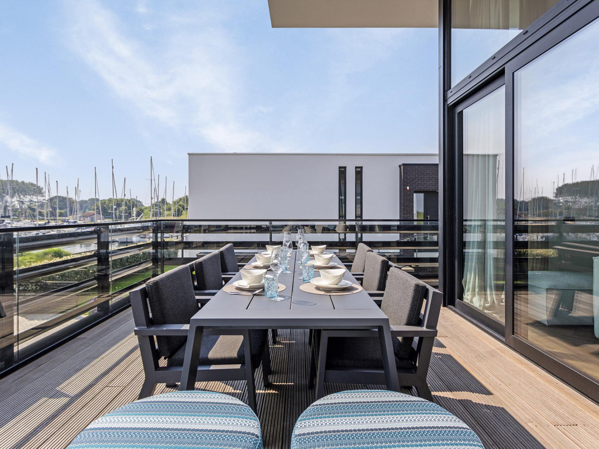 Luxe watervilla met zwembad en steiger aan het water in Kamperland - foto 32