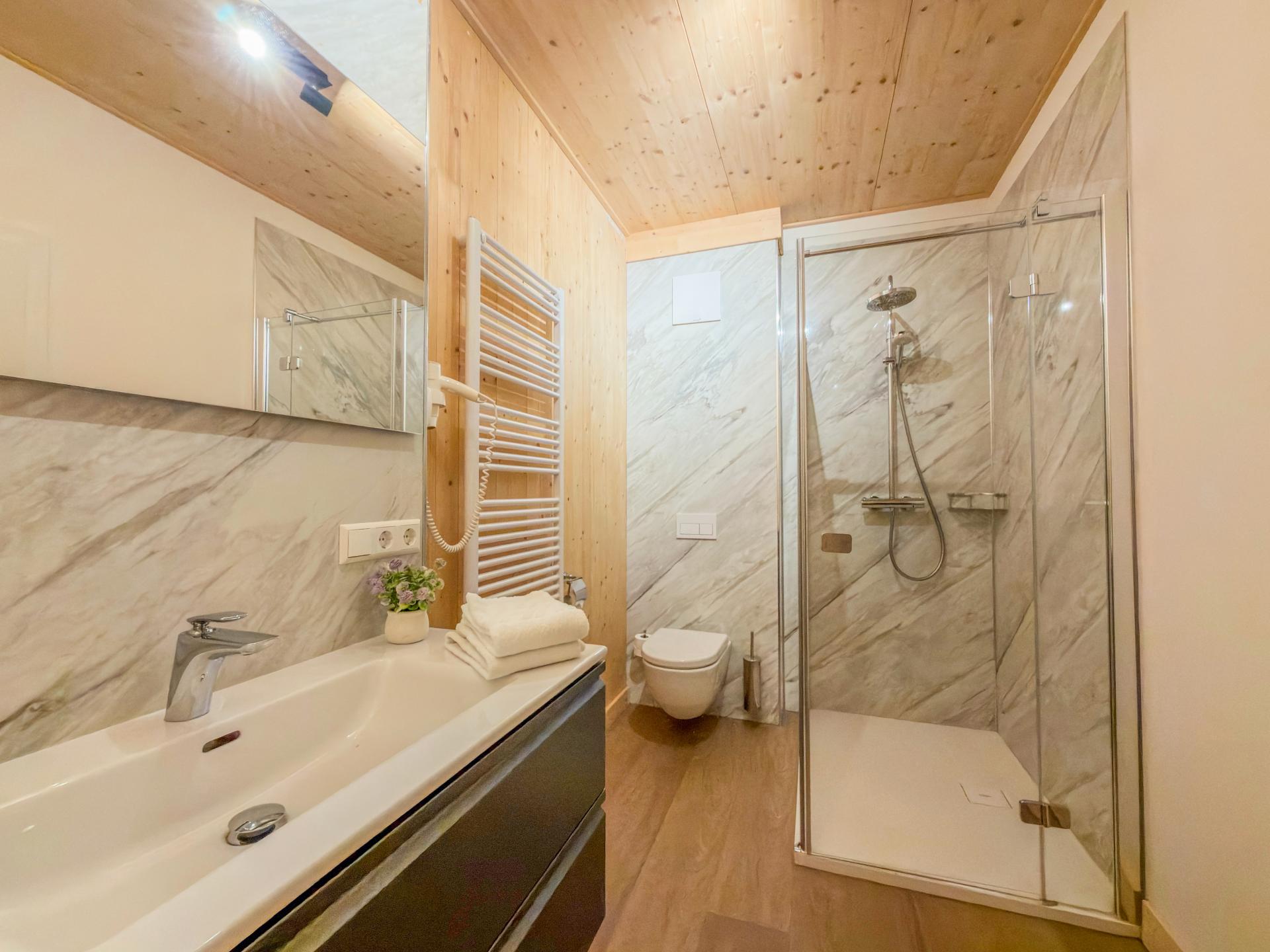 Knus appartement op 100 meter van de piste in Nassfeld - foto 5