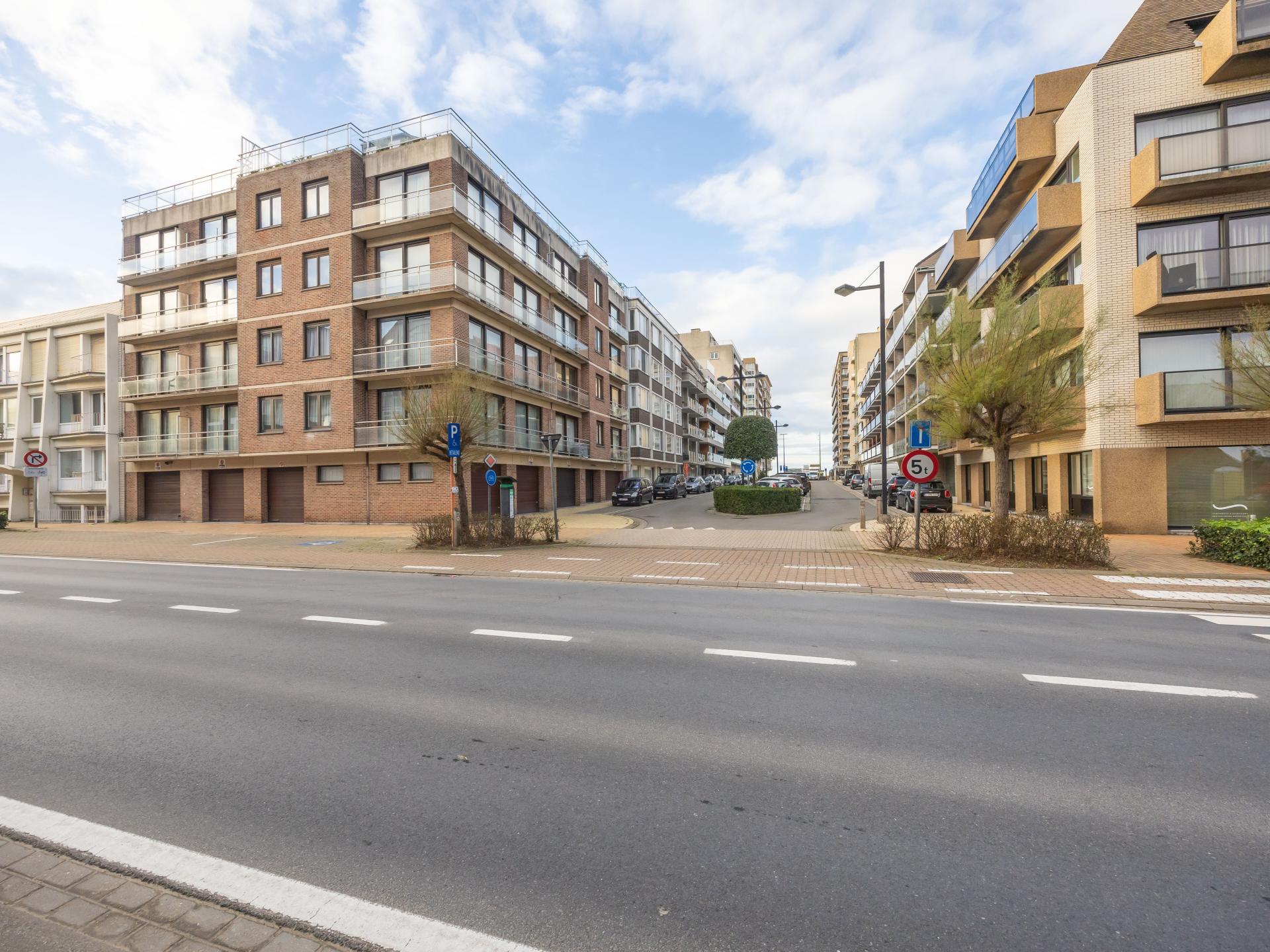 Stijlvol appartement met zijzeezicht in Middelkerke, 80m van het centrum - foto 19