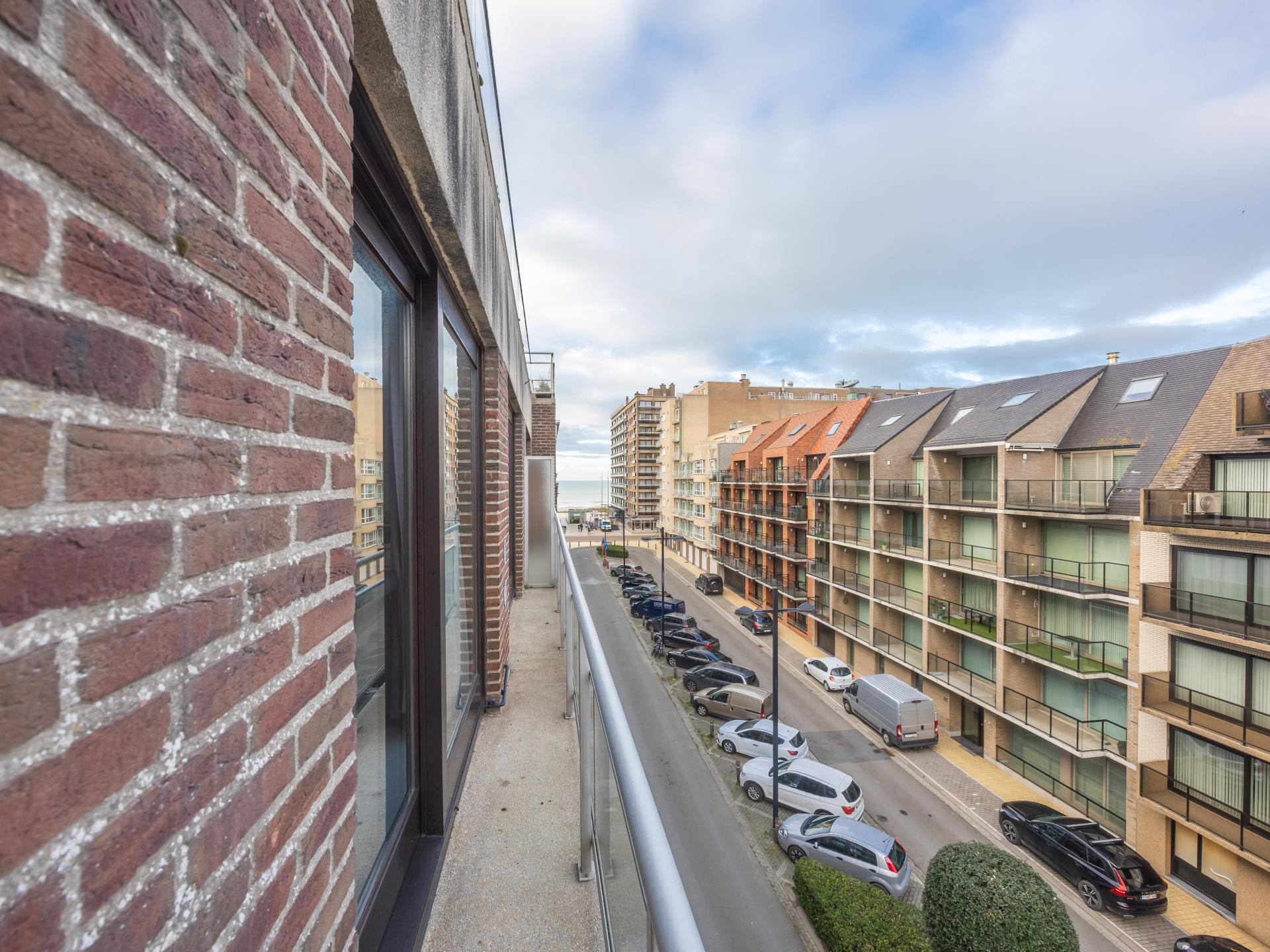 Stijlvol appartement met zijzeezicht in Middelkerke, 80m van het centrum - foto 10