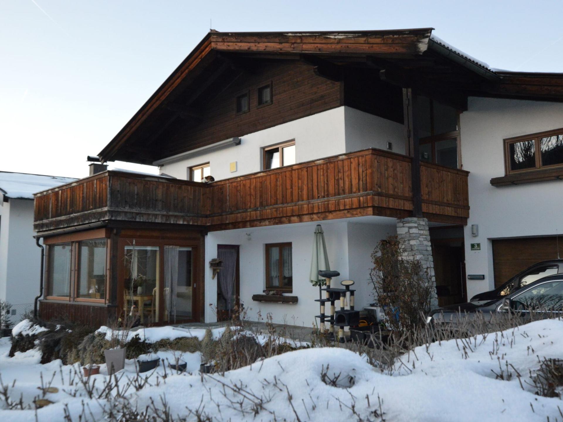 Licht appartement met serre & grote tuin in Saalfelden, vlakbij skilift - foto 34