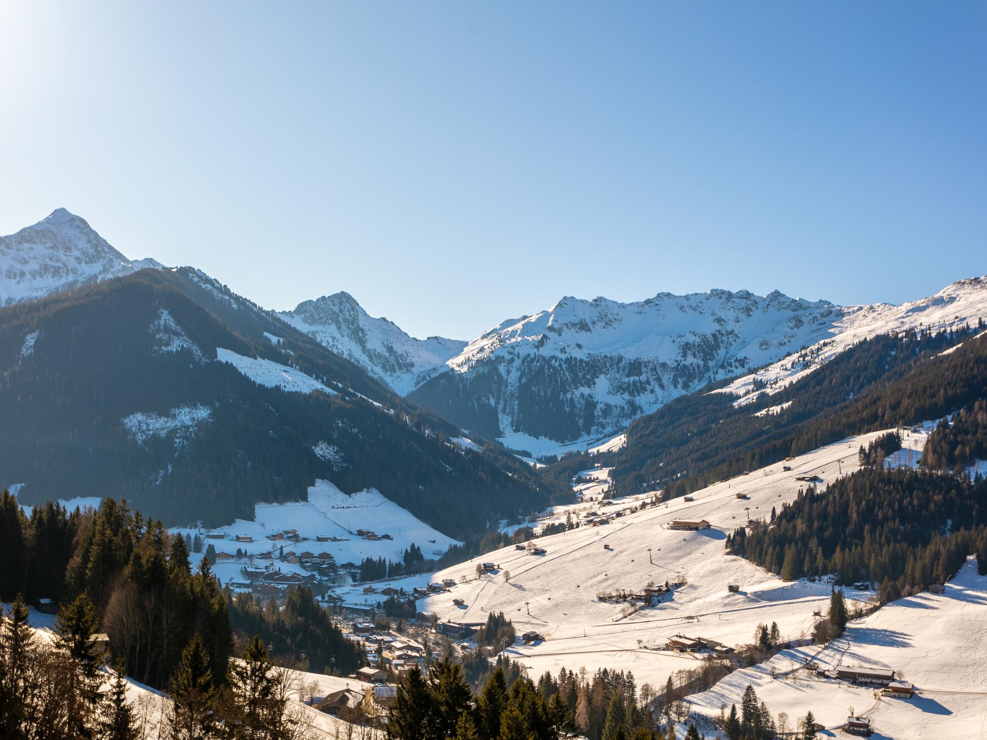 Panoramisch appartement in Alpbach, 350m van de piste & dorp - foto 28