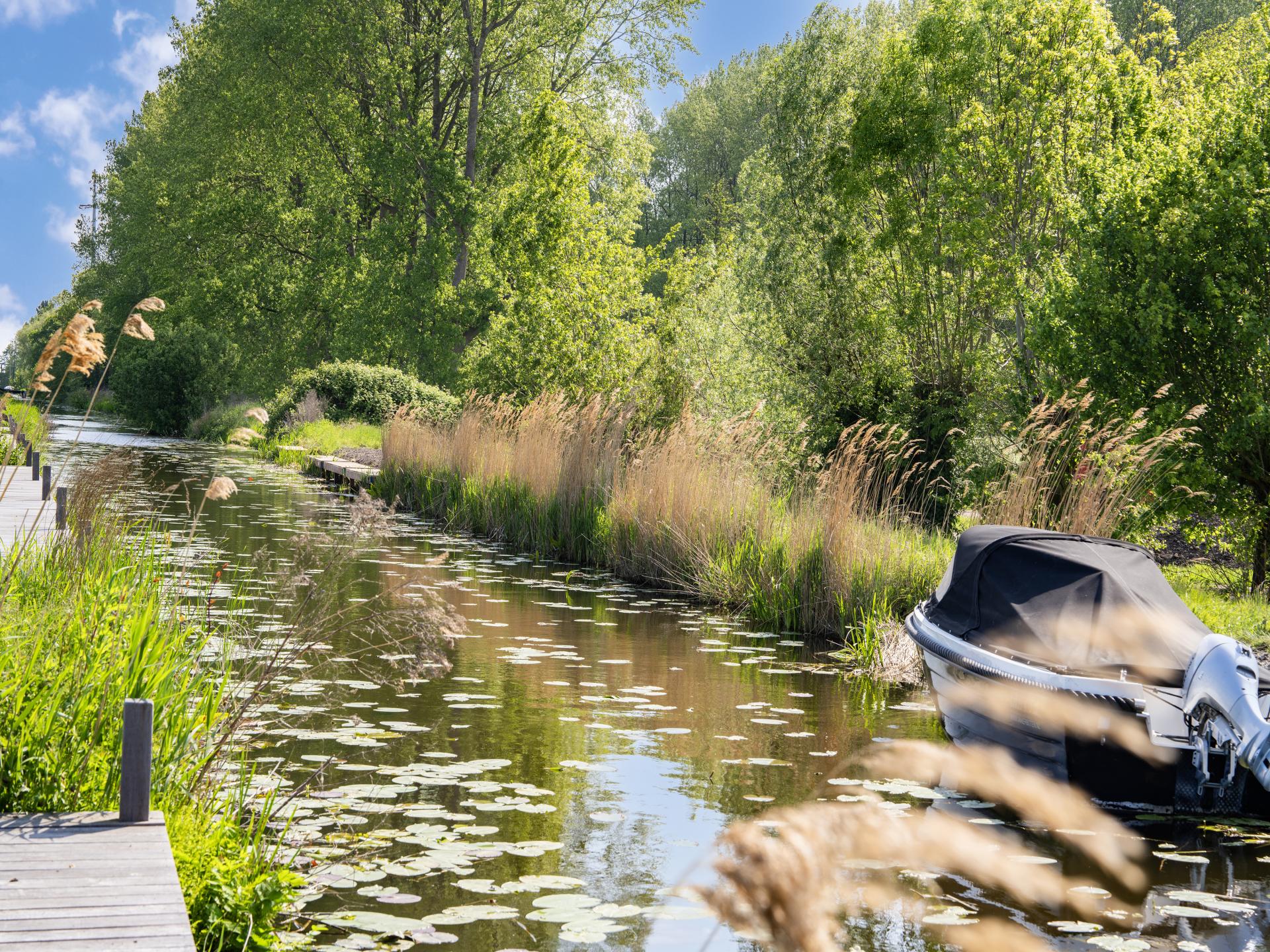 Vrijstaand vakantiehuis aan het water in het Groene Hart van Oud Ade - foto 24