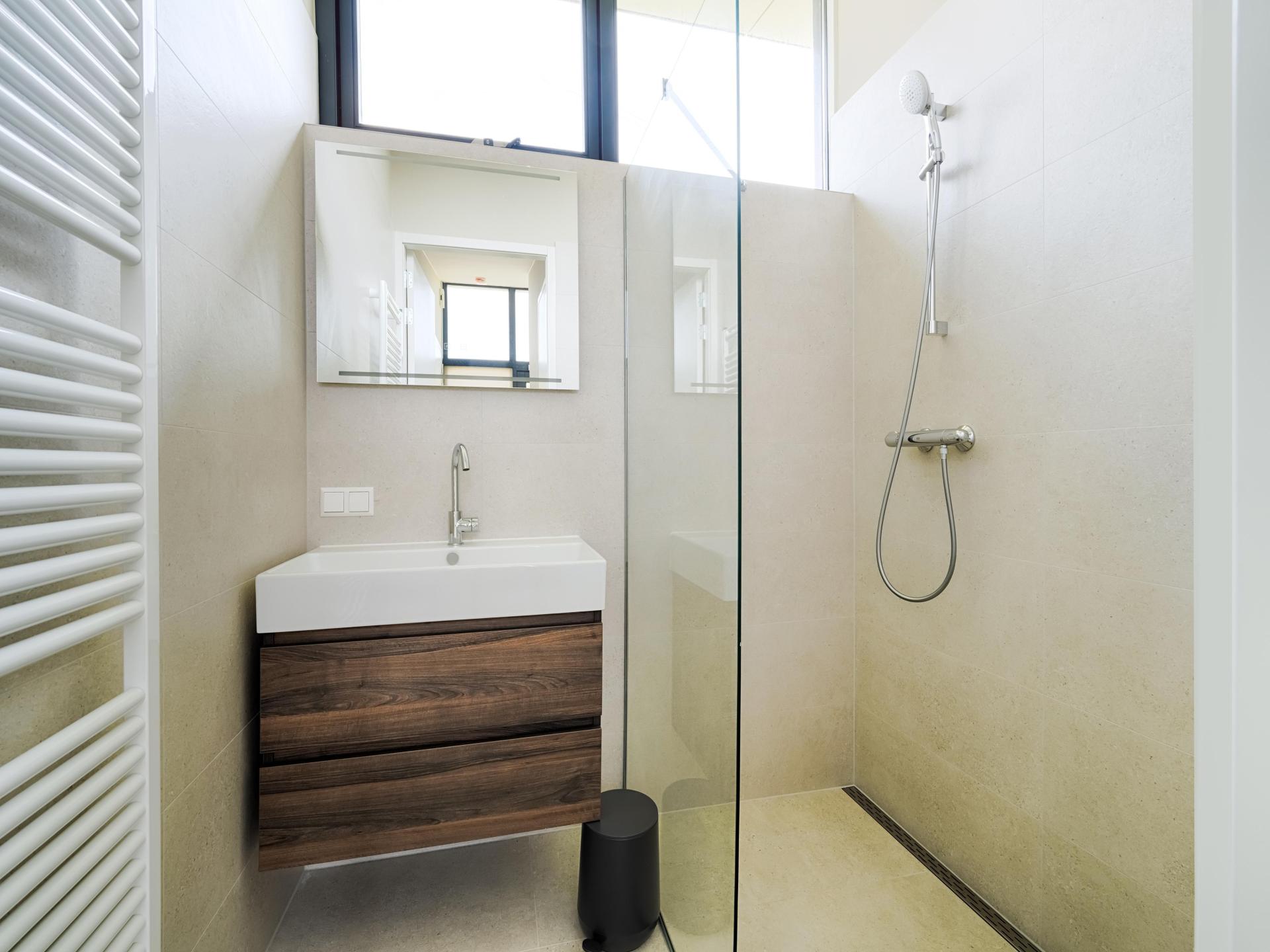 Vrijstaand vakantiehuis aan het water in het Groene Hart van Oud Ade - foto 14