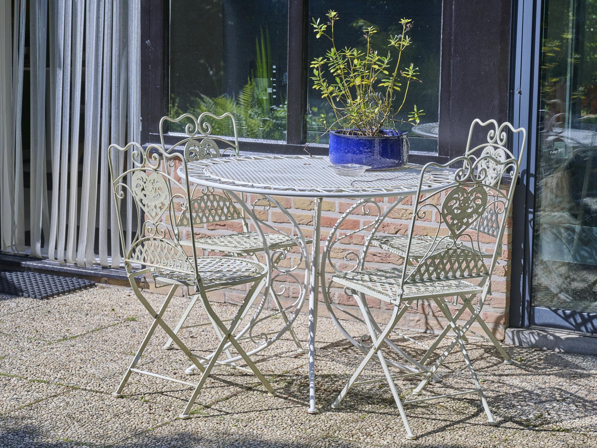 Hondvriendelijke bungalow aan de bosrand in Lanaken met zwemmeer - foto 31