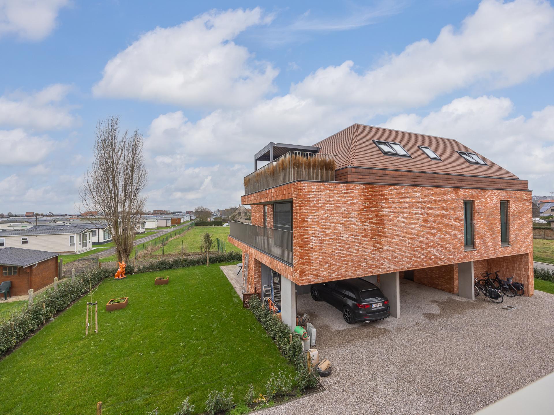 Licht appartement met zonnig terras en parking op 10 minuten van het strand - foto 6