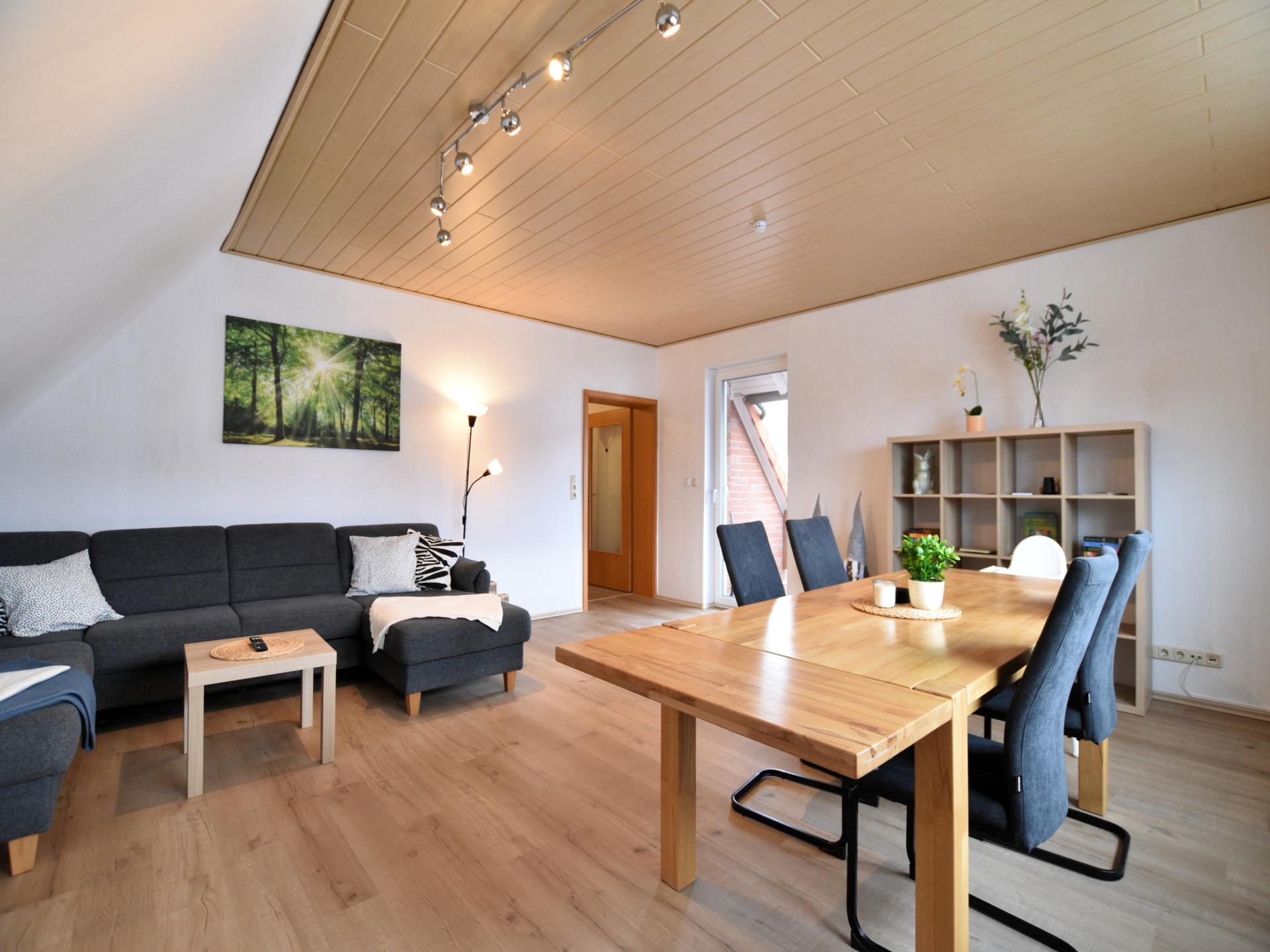 Ruim appartement voor 6 in het Weserbergland met balkon en boszicht - foto 1