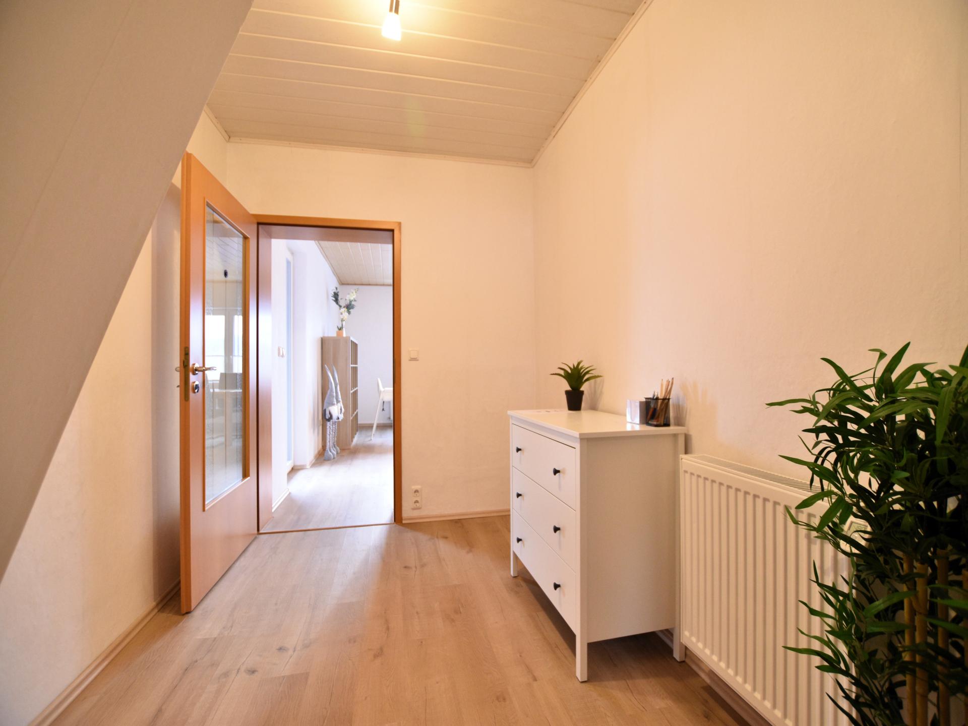 Ruim appartement voor 6 in het Weserbergland met balkon en boszicht - foto 15