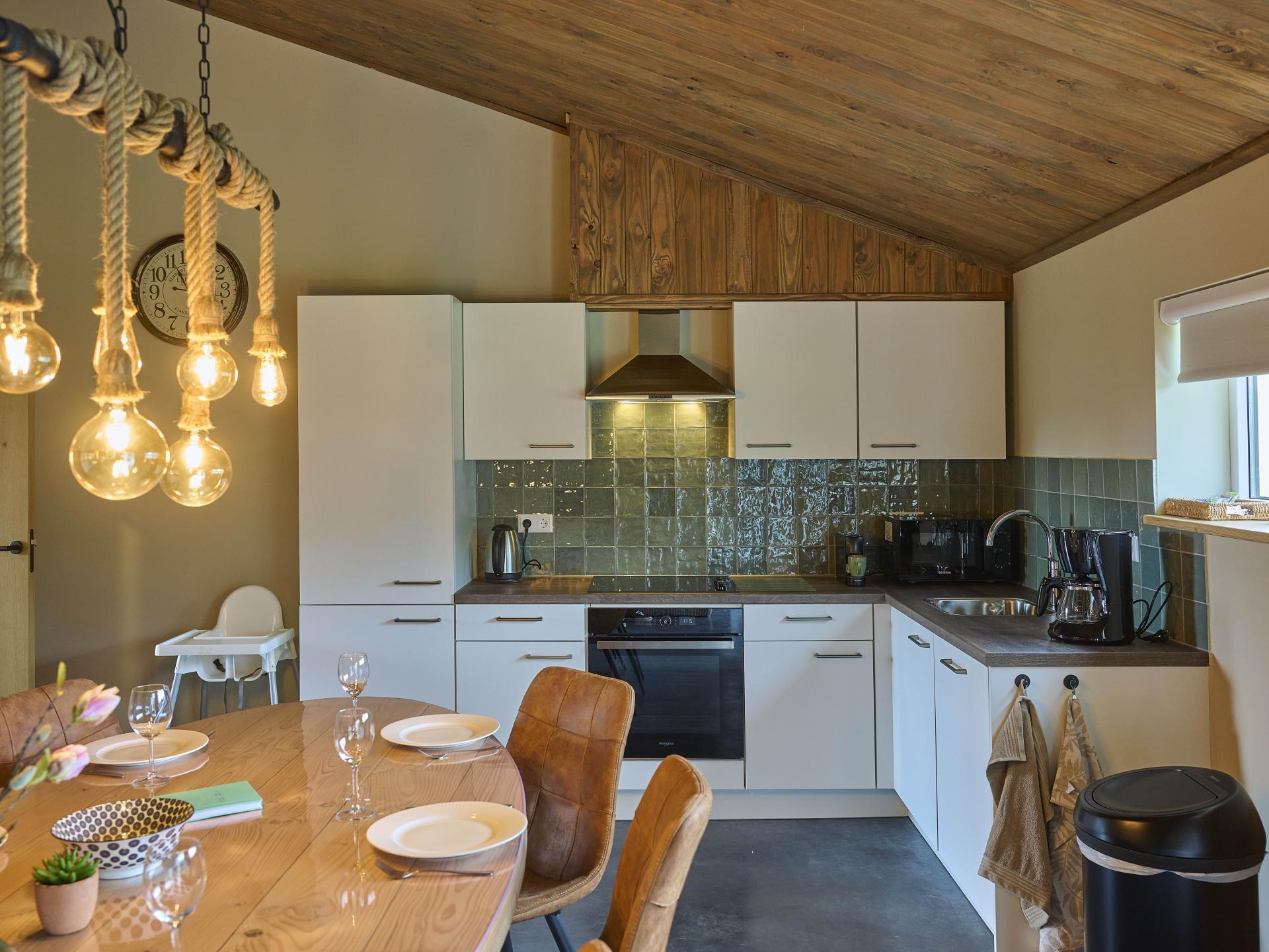 Ruime 6-persoons bungalow met weids uitzicht in het groene Diessen - foto 7