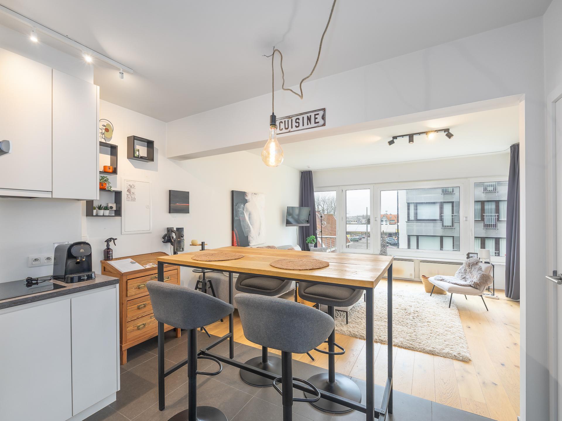 Gerenoveerde studio op 3e verdieping met zeezicht in Middelkerke, 100m van strand - foto 7
